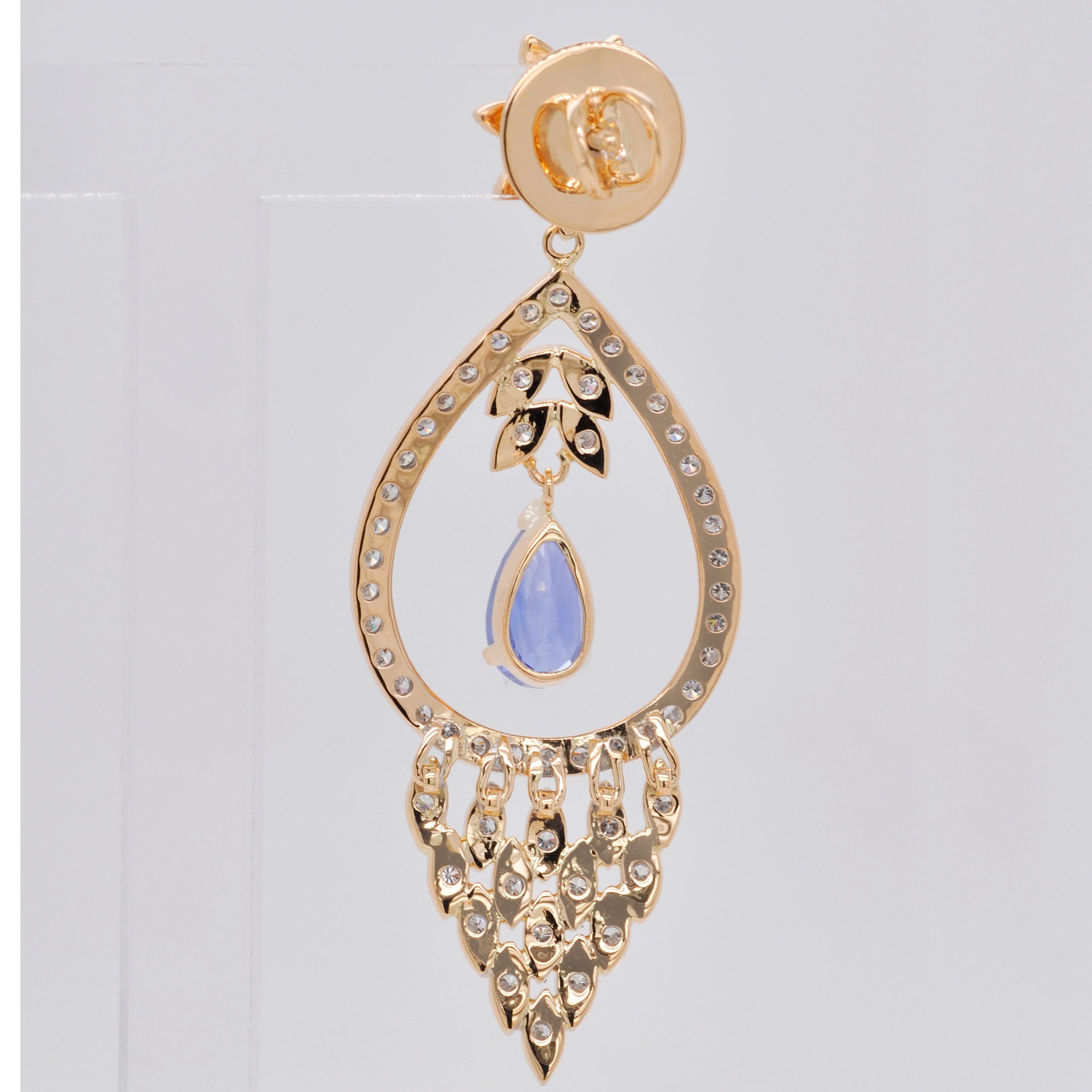 Modern 18 Karat Yellow Gold Diamond Pear Blue Sapphire Dangler Dangler Earrings For Sale