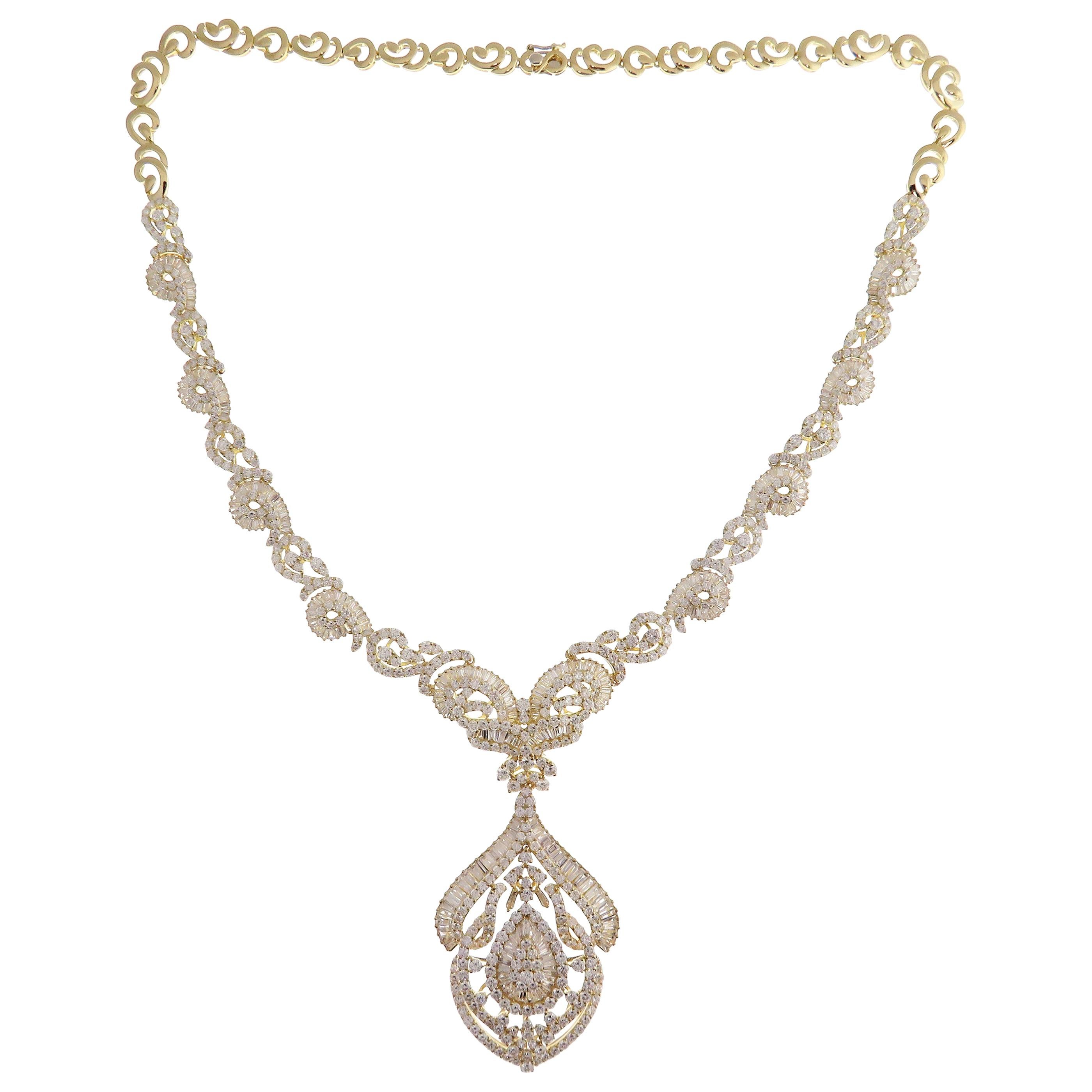 KIESELSTEIN-CORD Diamond and Yellow Gold Chain Necklace at 1stDibs