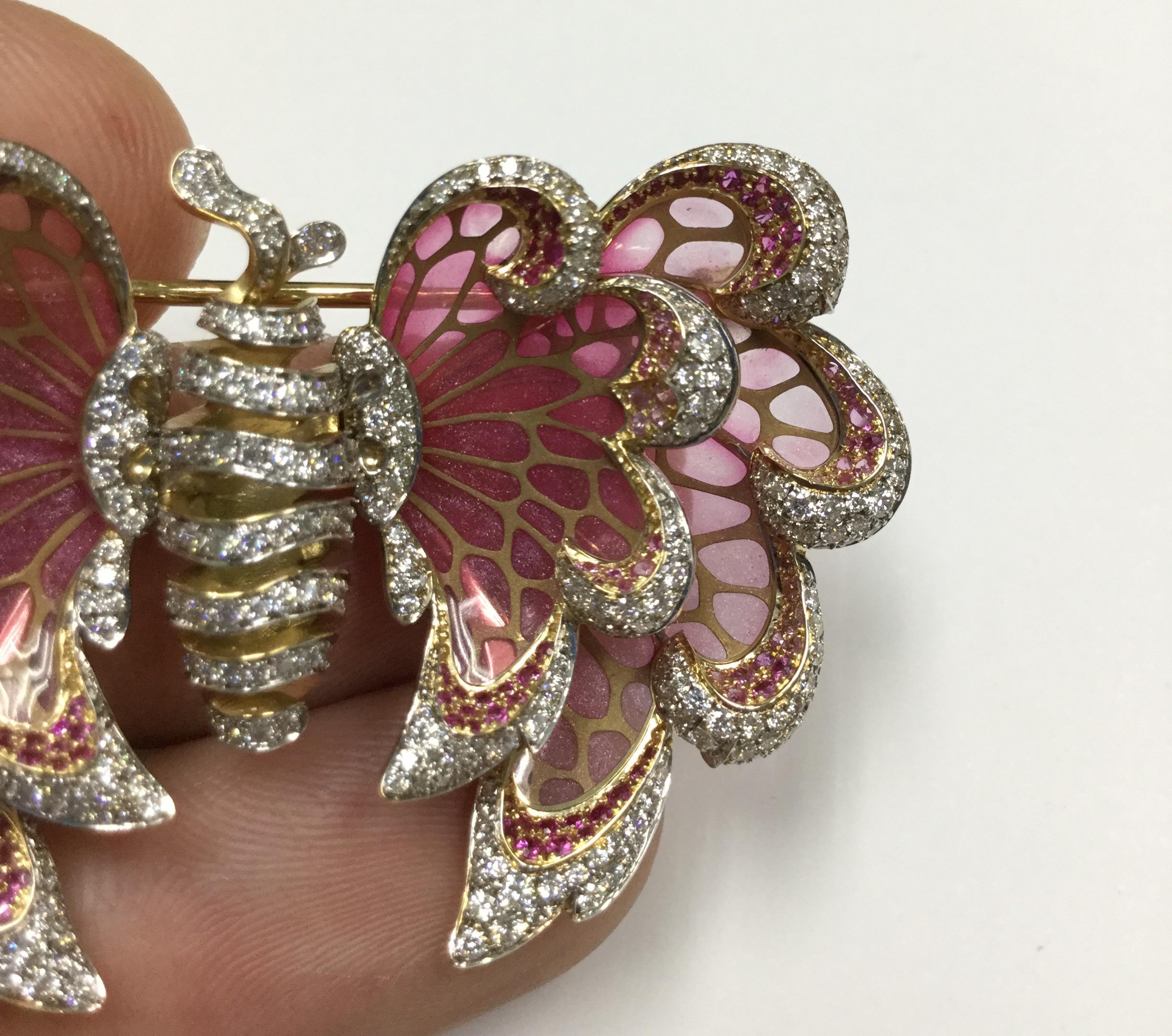 Round Cut Diamond Pink Sapphire Enamel 18 Karat Yellow Gold  Butterfly Brooch