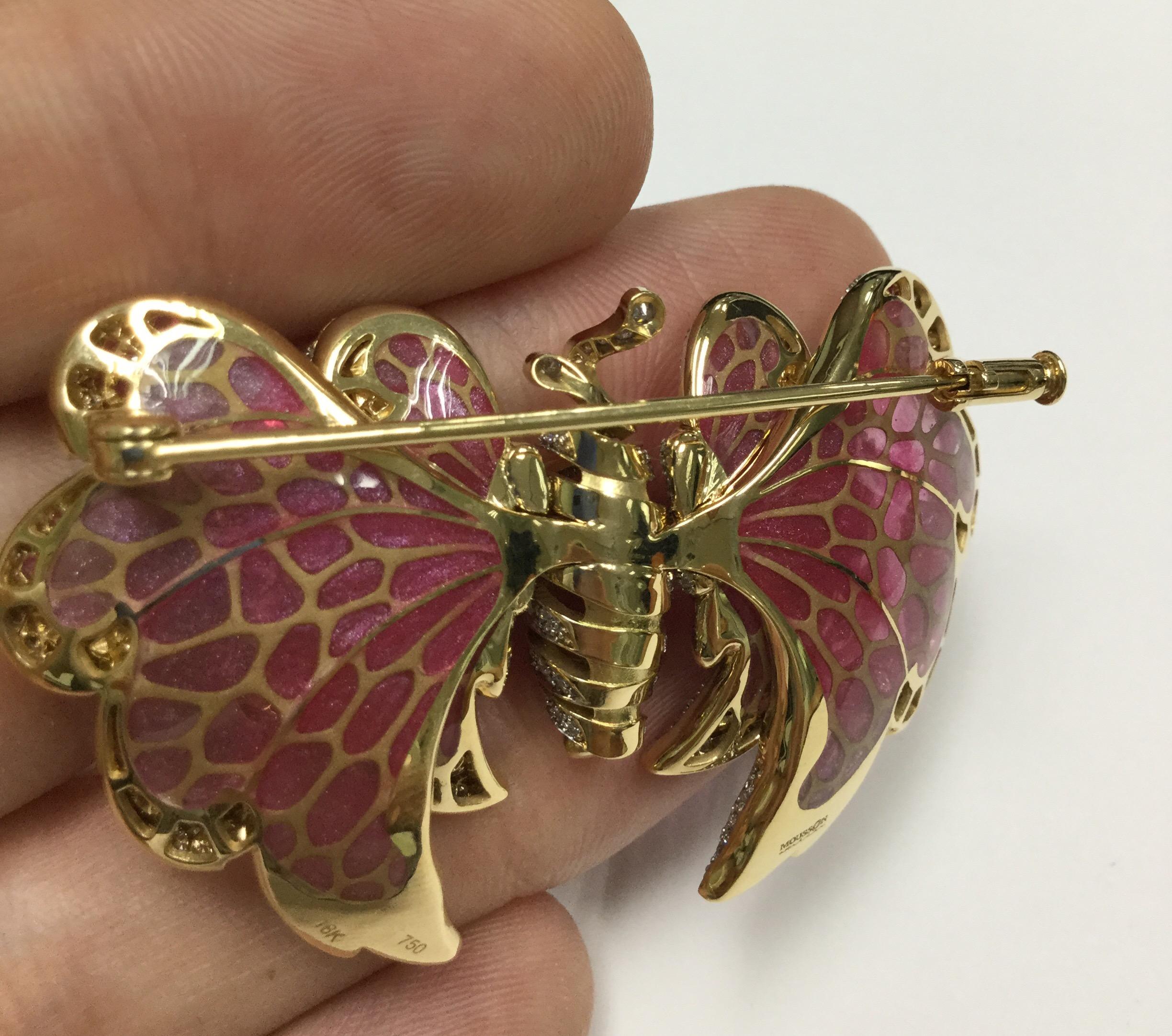 Diamond Pink Sapphire Enamel 18 Karat Yellow Gold  Butterfly Brooch In New Condition In Bangkok, TH