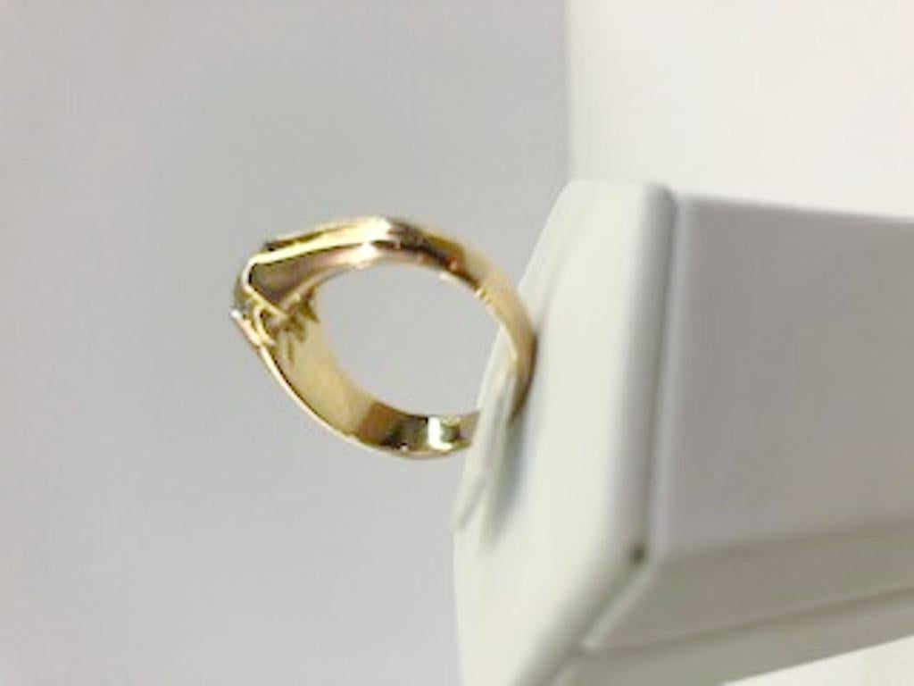 Men's 18 Karat Yellow Gold Diamond Ring