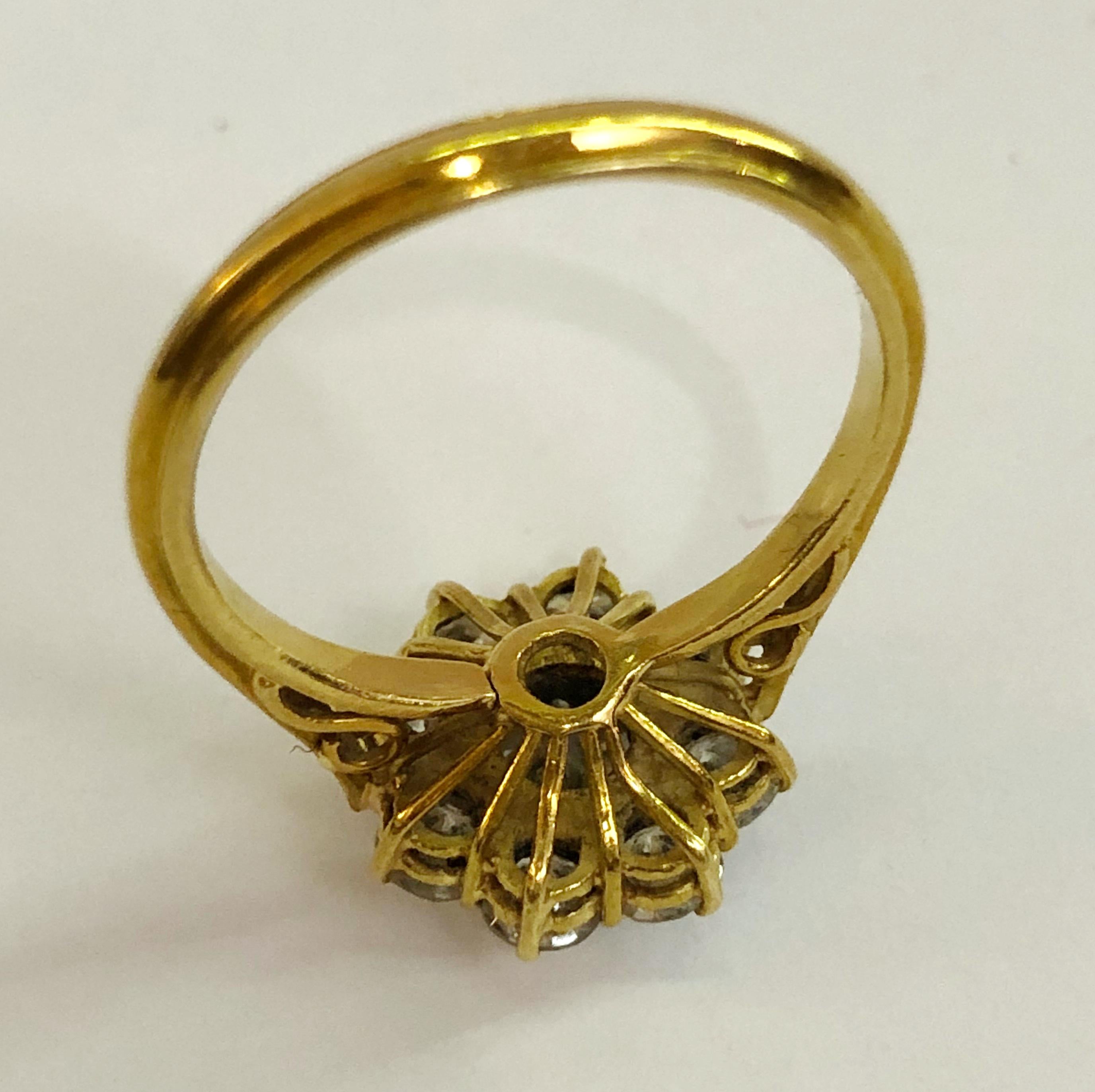 Women's 18 Karat Yellow Gold Diamond Ring For Sale