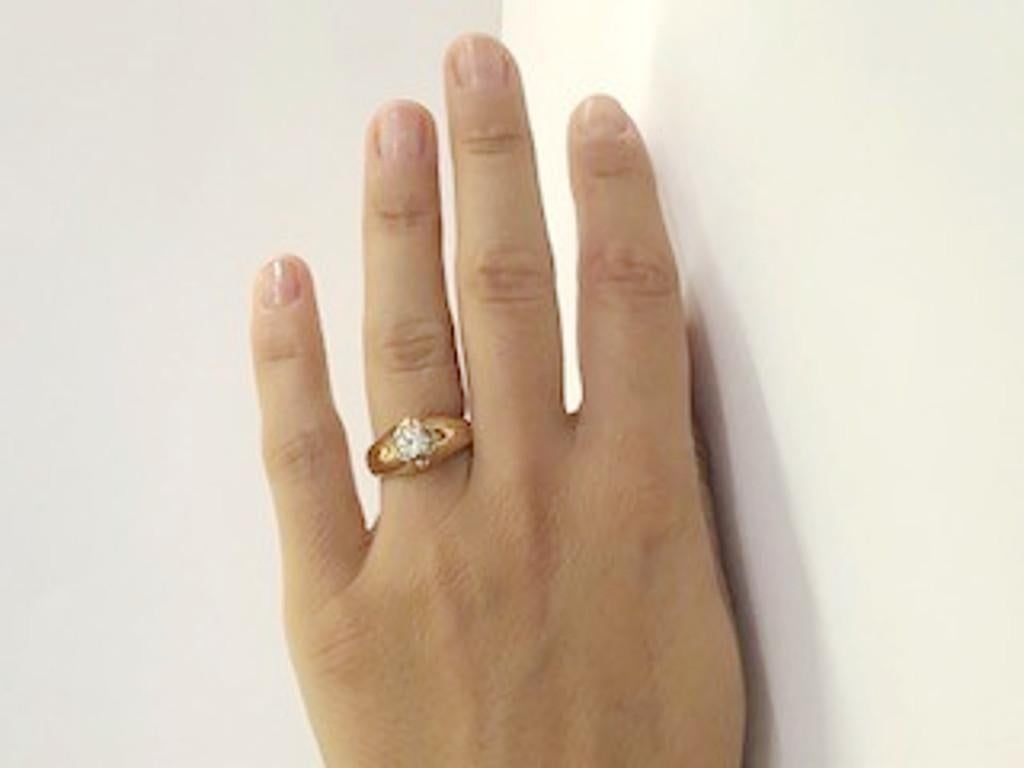 18 Karat Yellow Gold Diamond Ring 3