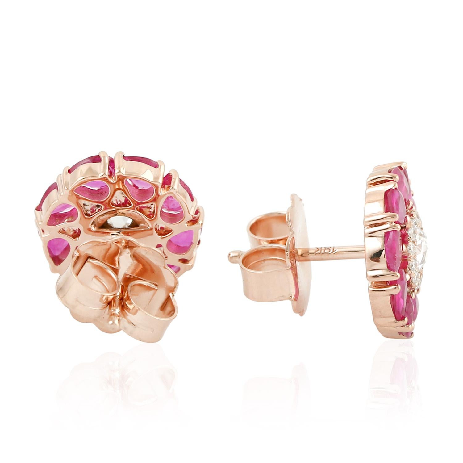 Contemporary Ruby Diamond 18 Karat Yellow Gold Stud Earrings For Sale