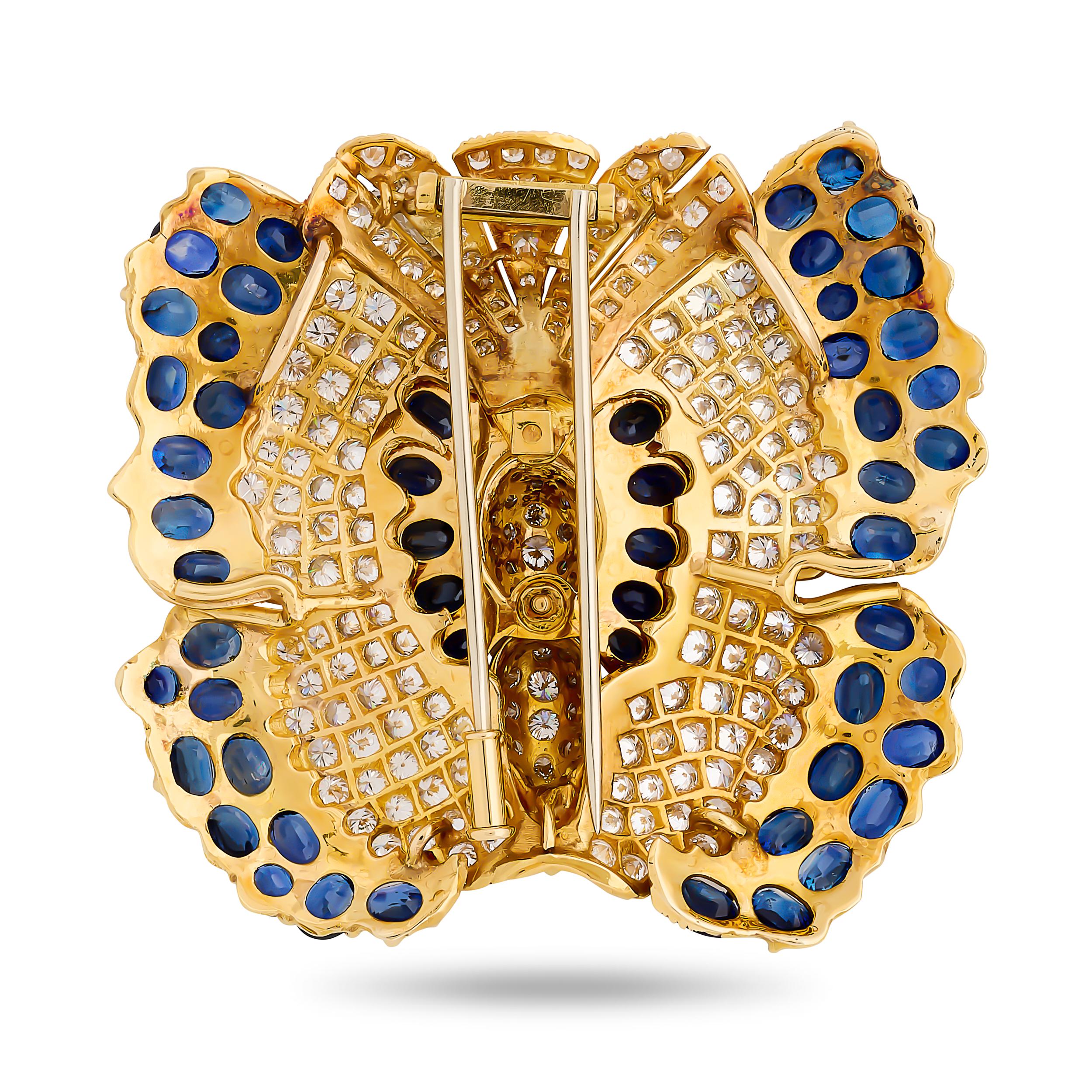 Alfiler Mariposa Diamante, Zafiro y Esmeralda de Oro Amarillo de 18 Kilates Corte redondo en venta