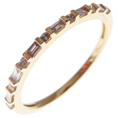 18 Karat Yellow Gold Diamond Simple Stackable Band