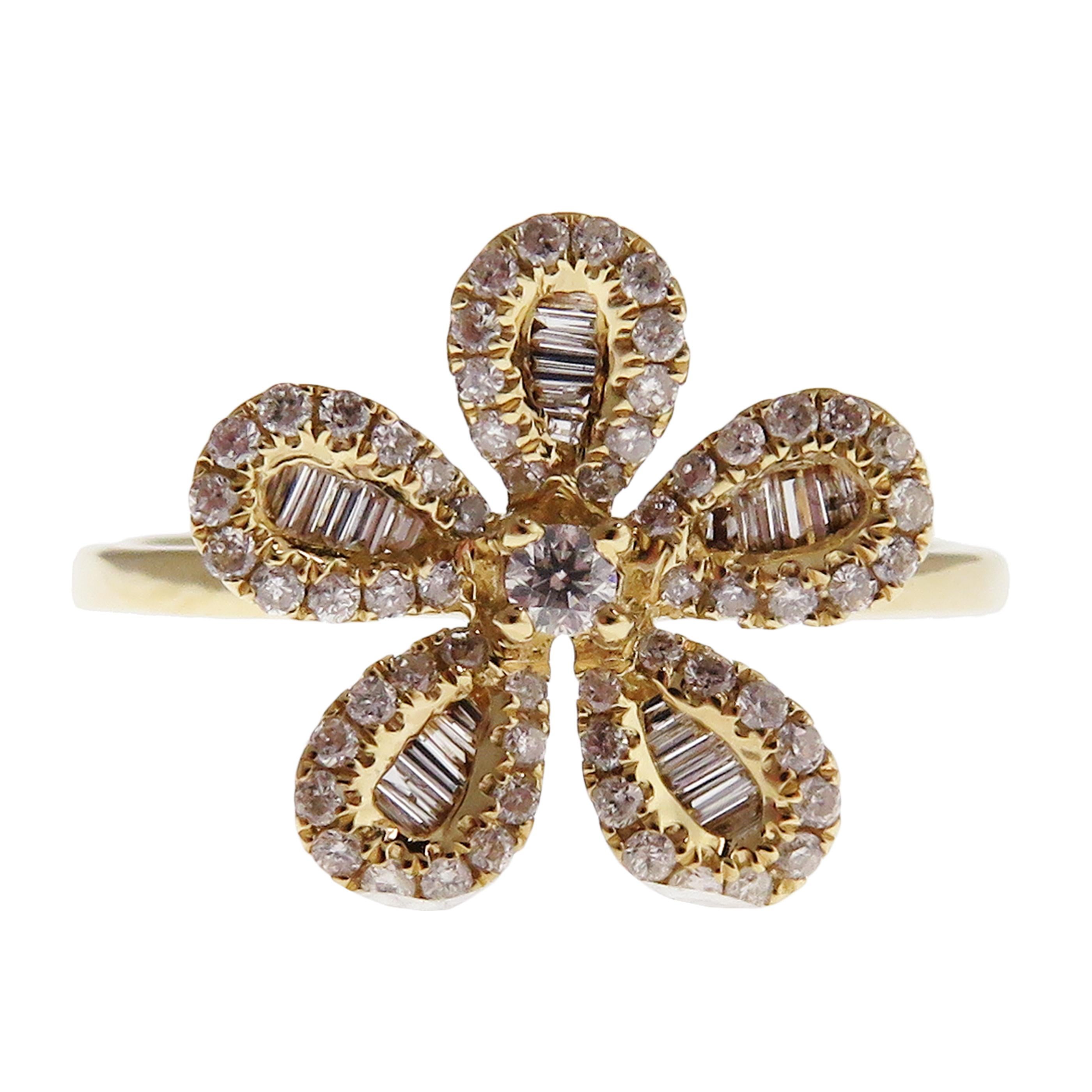 18 Karat Yellow Gold Diamond Small Baguette Flower Earring Ring Set 2