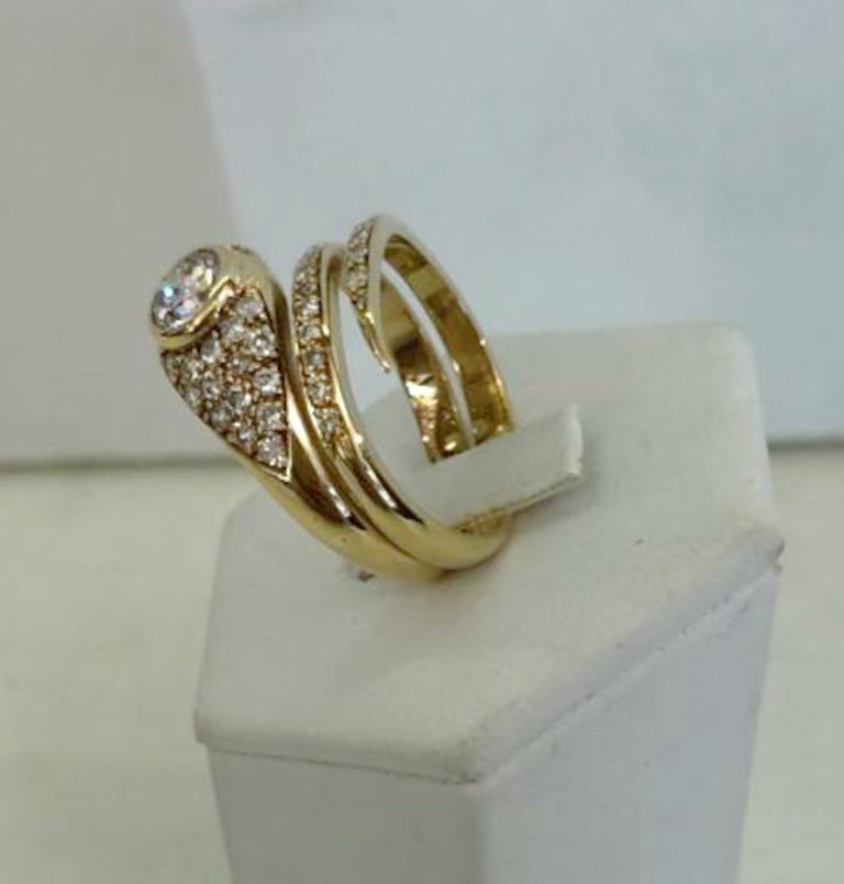 Brilliant Cut 18 Karat Yellow Gold Diamond Snake Ring For Sale