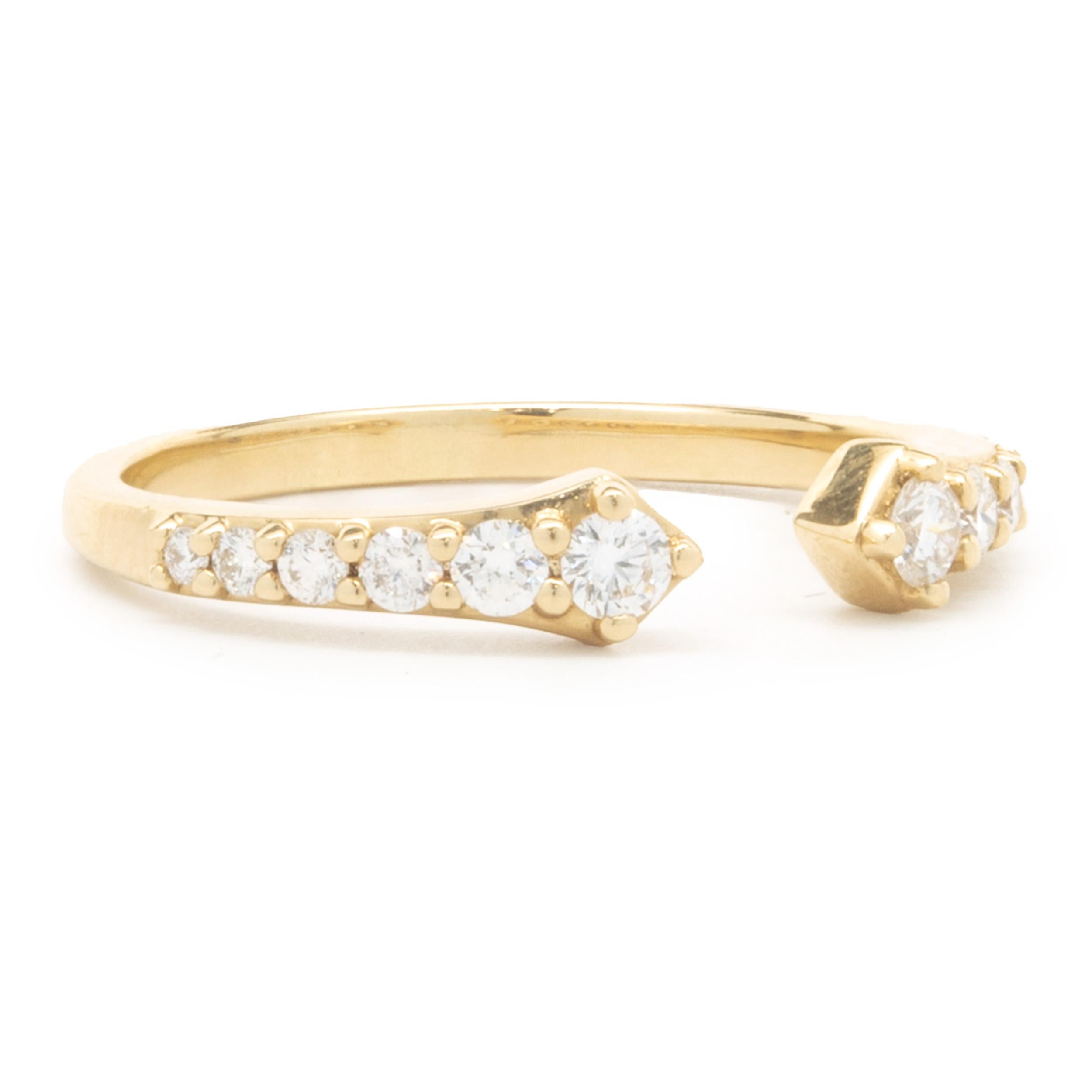 18 Karat Yellow Gold Diamond Split Ring For Sale at 1stDibs