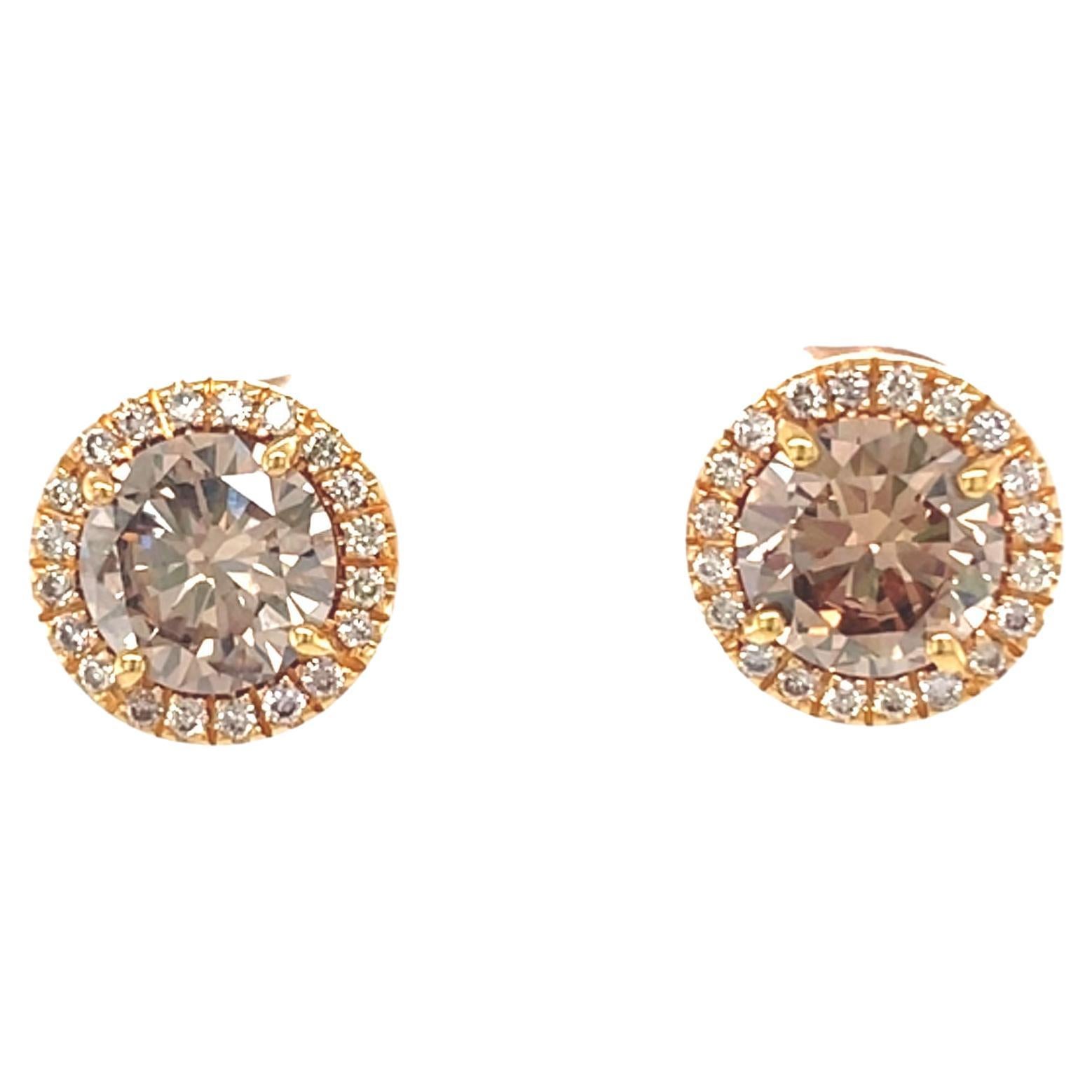 Contemporary 18 Karat Yellow Gold Diamond Stud Earrings For Sale
