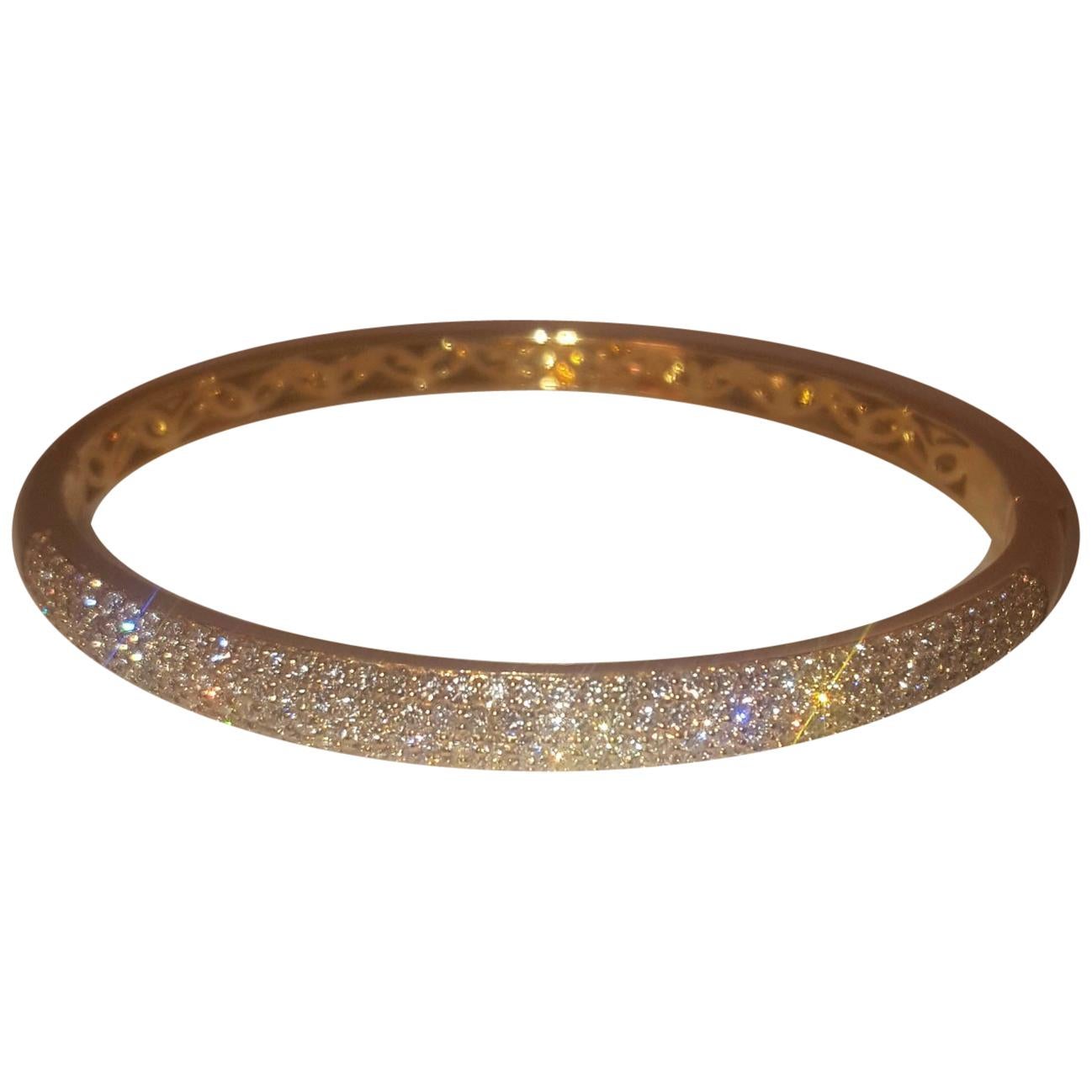 18 Karat Yellow Gold Diamond Tapered Bangle Bracelet For Sale