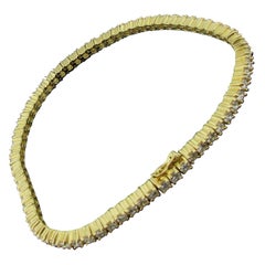 18 Karat Yellow Gold and Diamond Tennis Bracelet