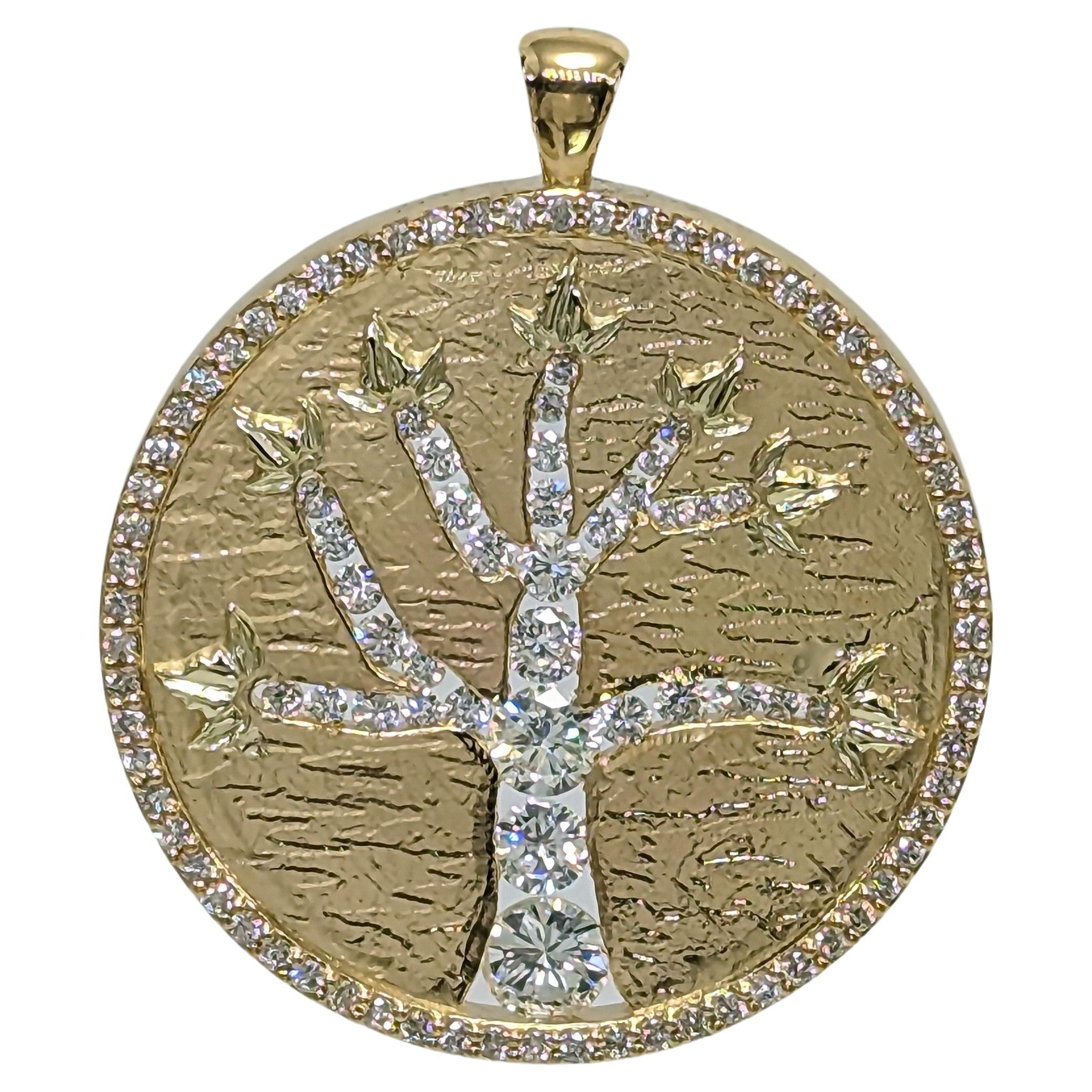 18 Karat Gelbgold Diamant Baum des Lebens Anhänger, Tiffany-Designer Thomas Kurilla hat den Baum des Lebens mit mehr Schwung neu gestaltet. Um mehr Freude in Ihr Leben zu bringen. Licht ist Leben, warum nicht Diamanten für den Baumstamm?  Das Leben