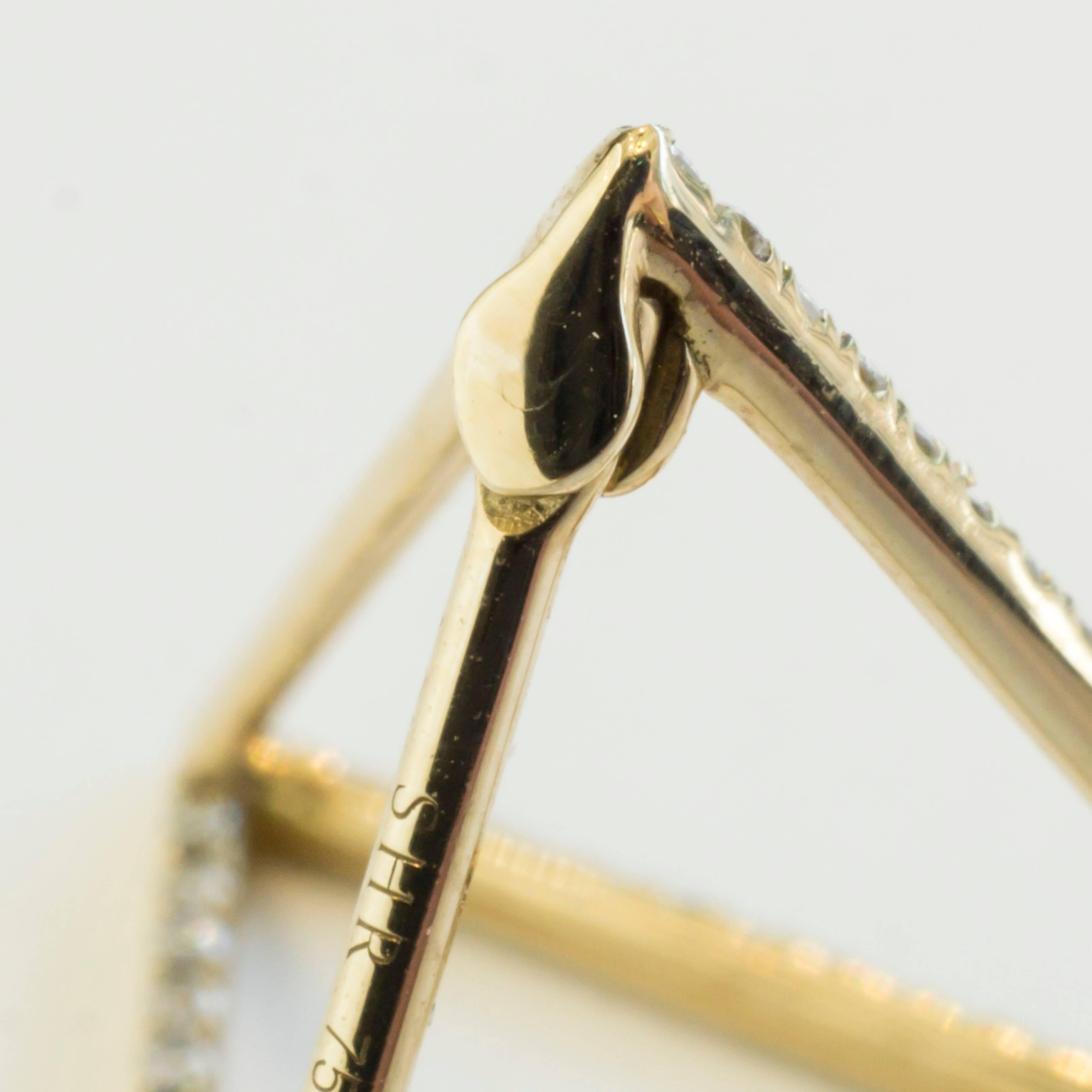 18 Karat Yellow Gold Diamond Triangle Pair Earrings For Sale 3