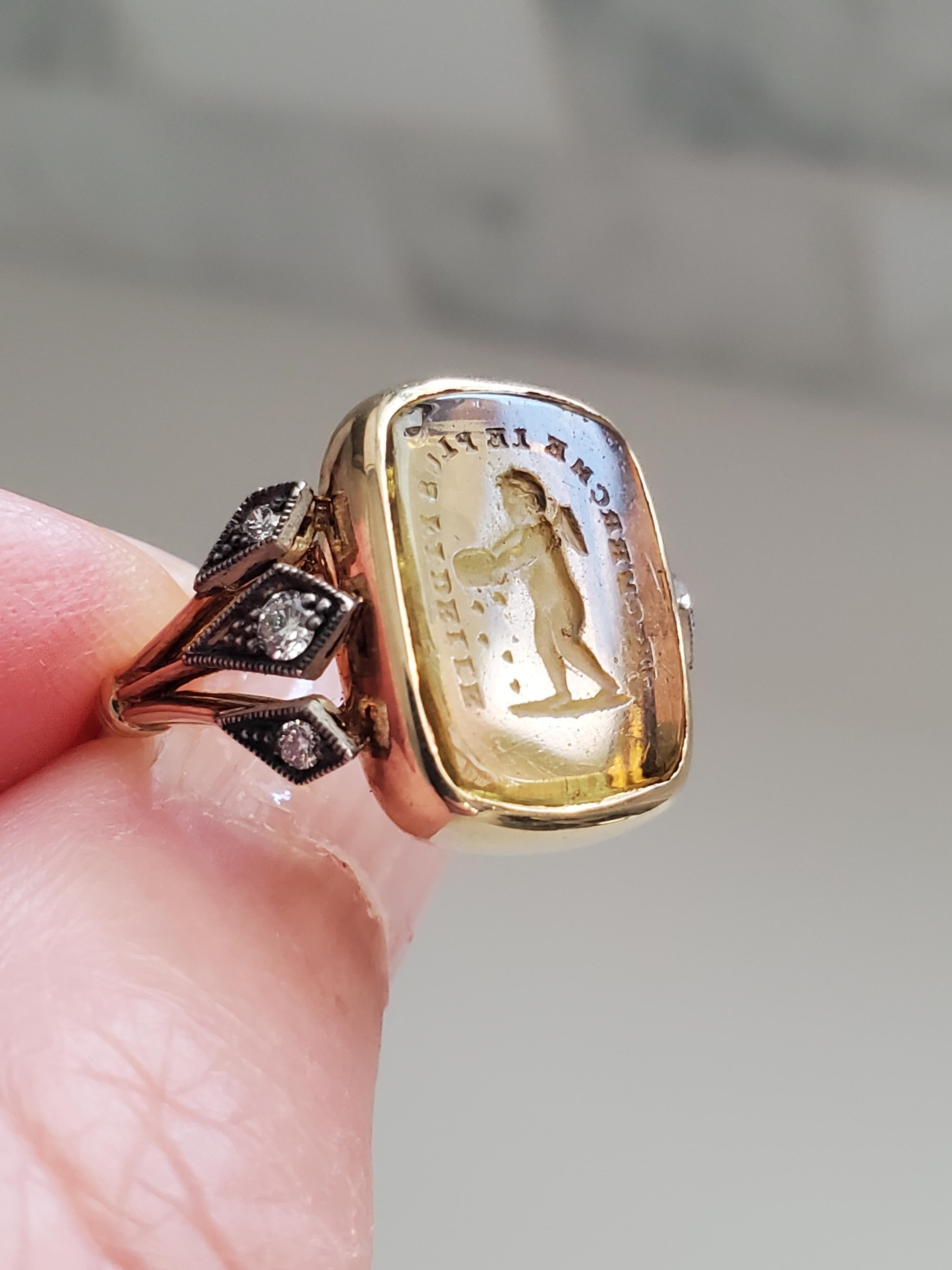 Bague ancienne Cupidon en intaille et diamant en vente 1