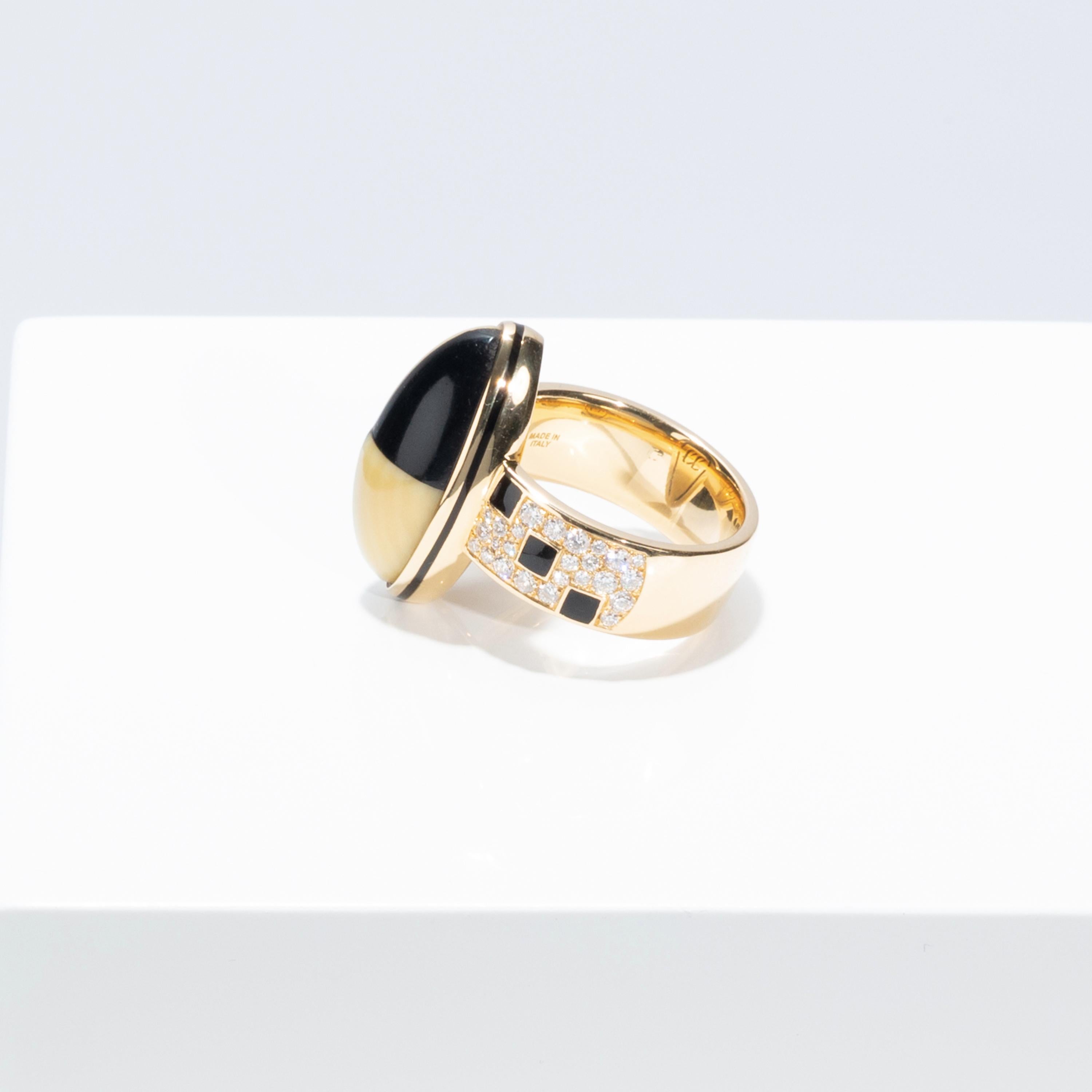 Contemporary Francesca Villa's 18k Gold Diamond Art Deco Style Black and Cream Square Ring For Sale
