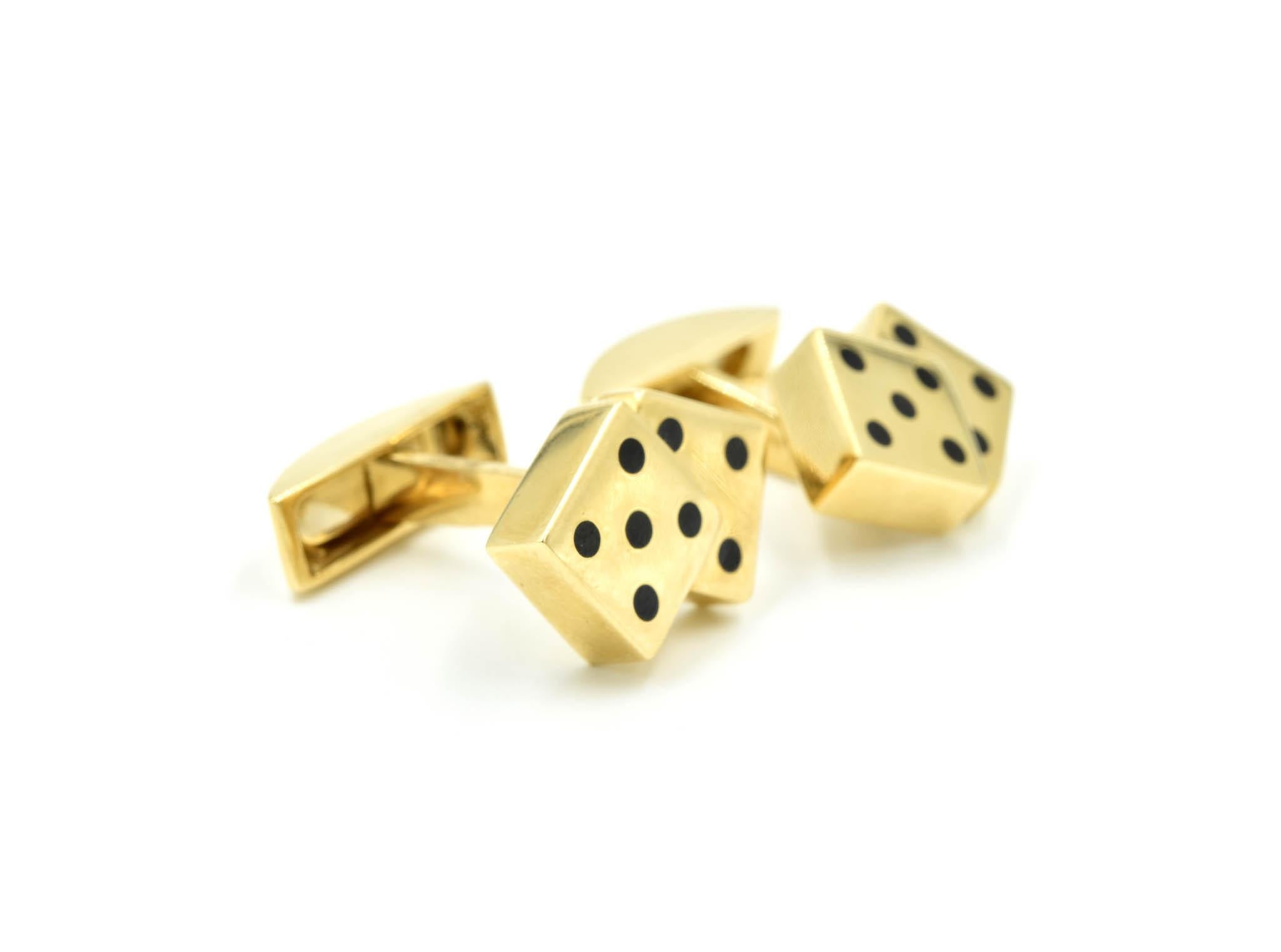 These unique cufflinks are perfect for your next trip to Vegas! Made in 18k yellow gold, each measures 17x12mm. The pair weighs 16.6 grams.