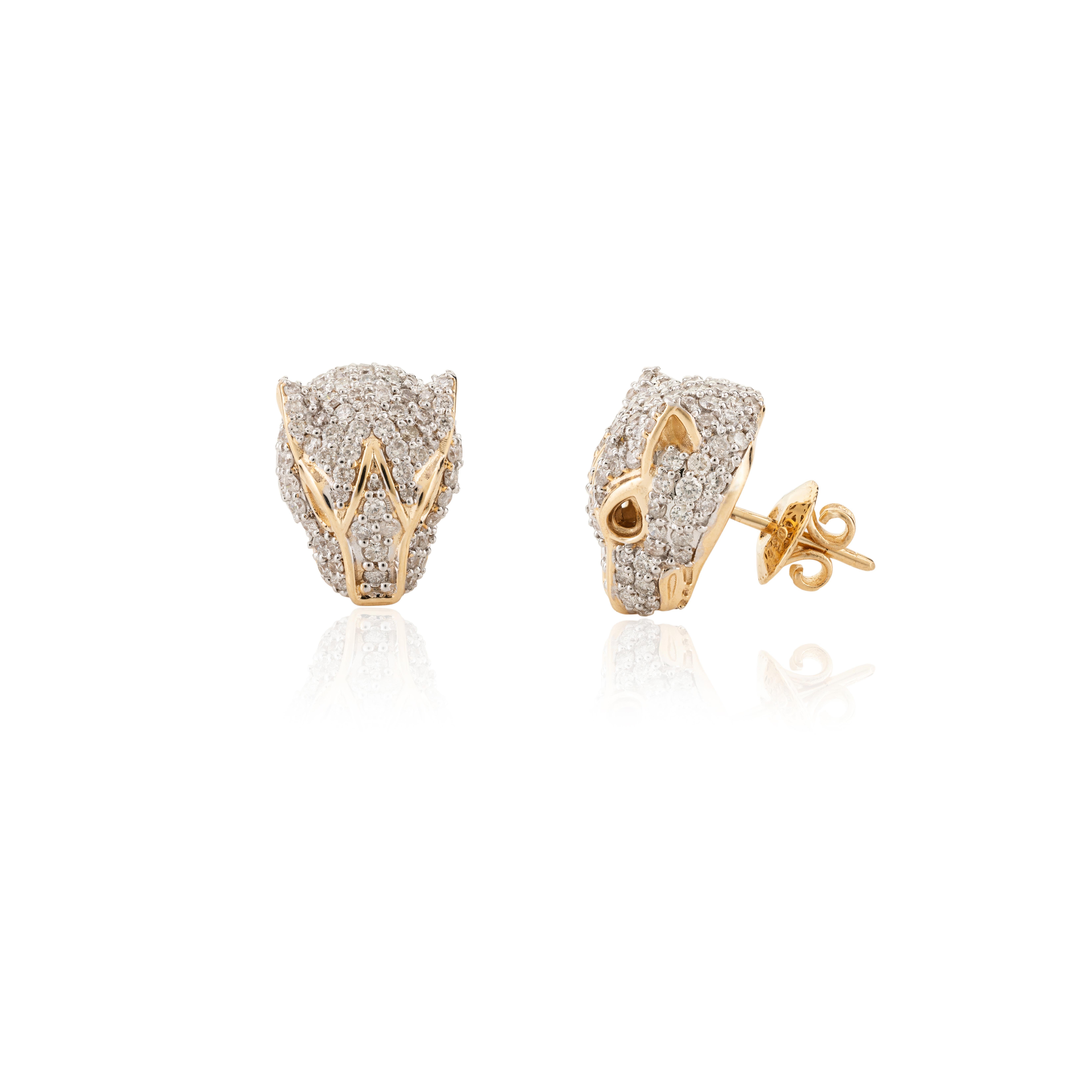 18 Karat Yellow Gold Distinctive 1.93 CTW Diamond Panther Stud Earrings In New Condition For Sale In Houston, TX