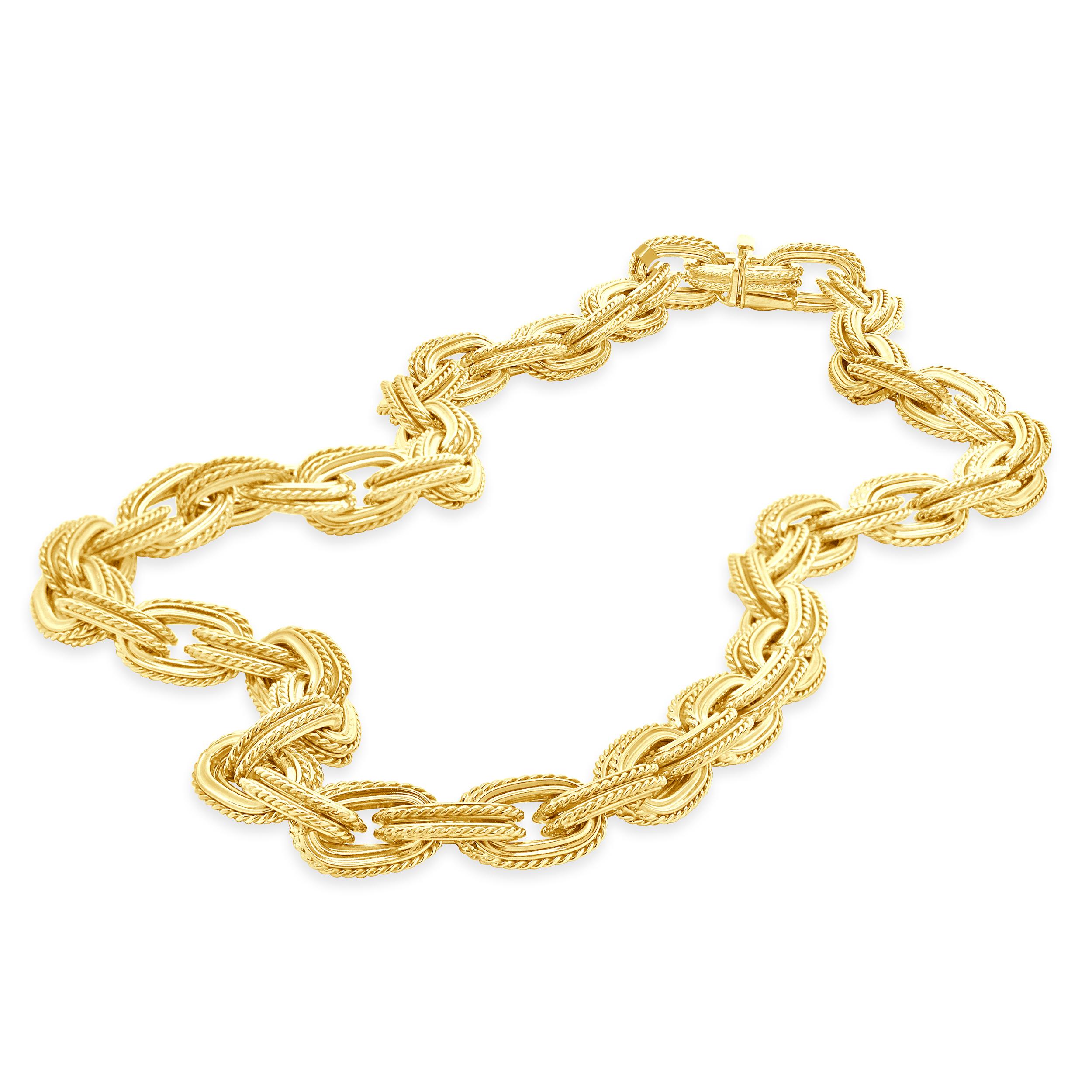 Collier torsadé double ovale en or jaune 18 carats Bon état - En vente à Scottsdale, AZ