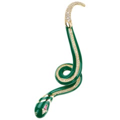 18 Karat Yellow Gold Earcuff with White Diamonds and Green Enamel