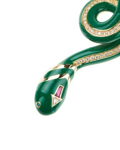 18 Karat Yellow Gold Earcuff with White Diamonds and Green Enamel