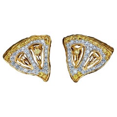 18 Karat Yellow Gold Earrings with Diamonds and Yellow Sapphires