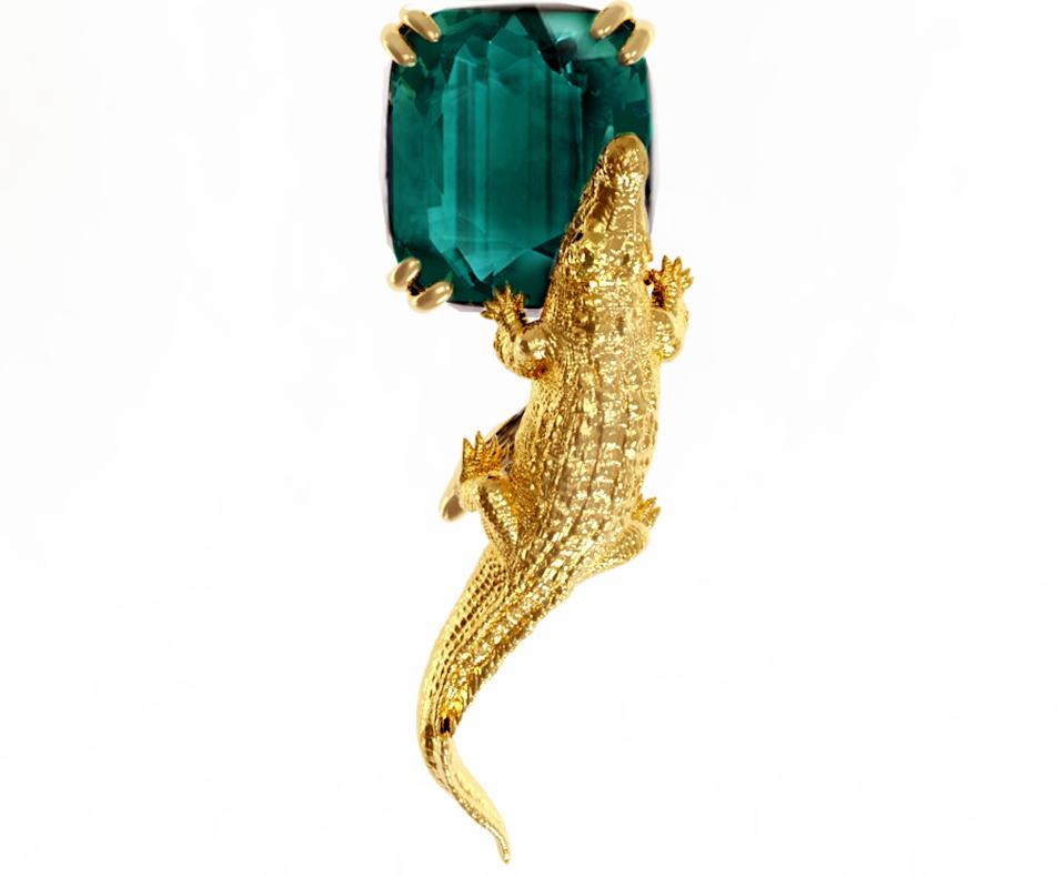 Eighteen Karat Yellow Gold Egyptian Revival Brooch with Indicolite Tourmaline For Sale 1