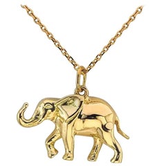 18 Karat Yellow Gold Elephant Pendant Necklace