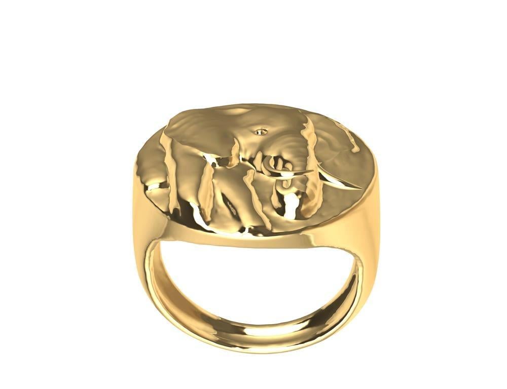 En vente :  Bague chevalière en or jaune 18 carats, éléphant avec défenses 2