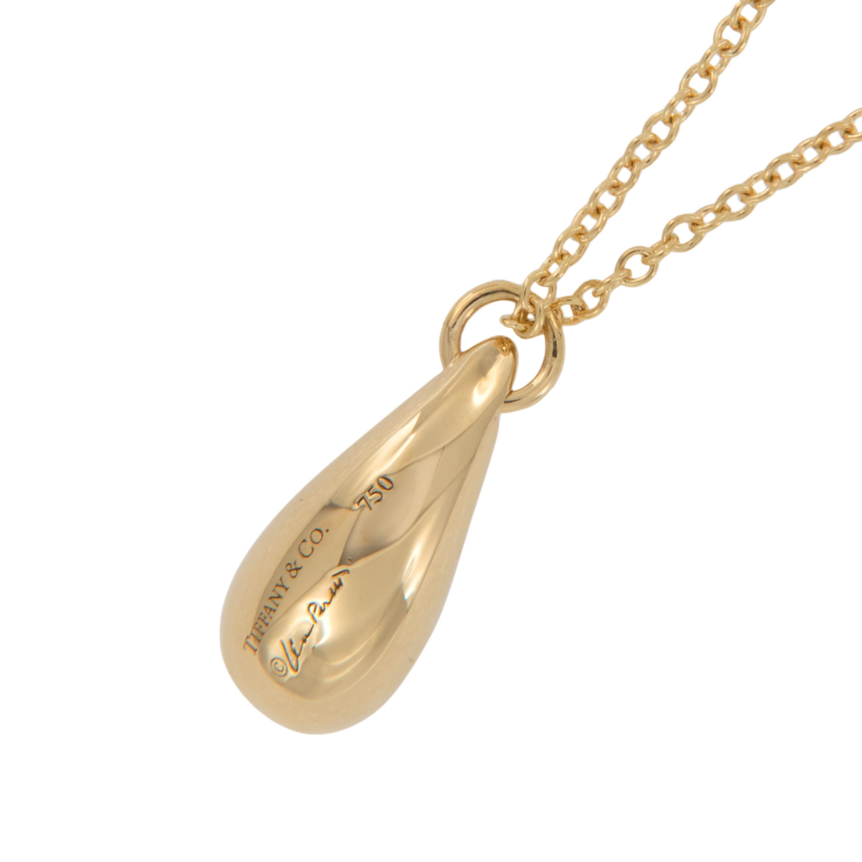 Everyone should own something iconic, here is your chance! This 18 karat yellow gold Elsa Peretti for Tiffany & Co teardrop necklace 