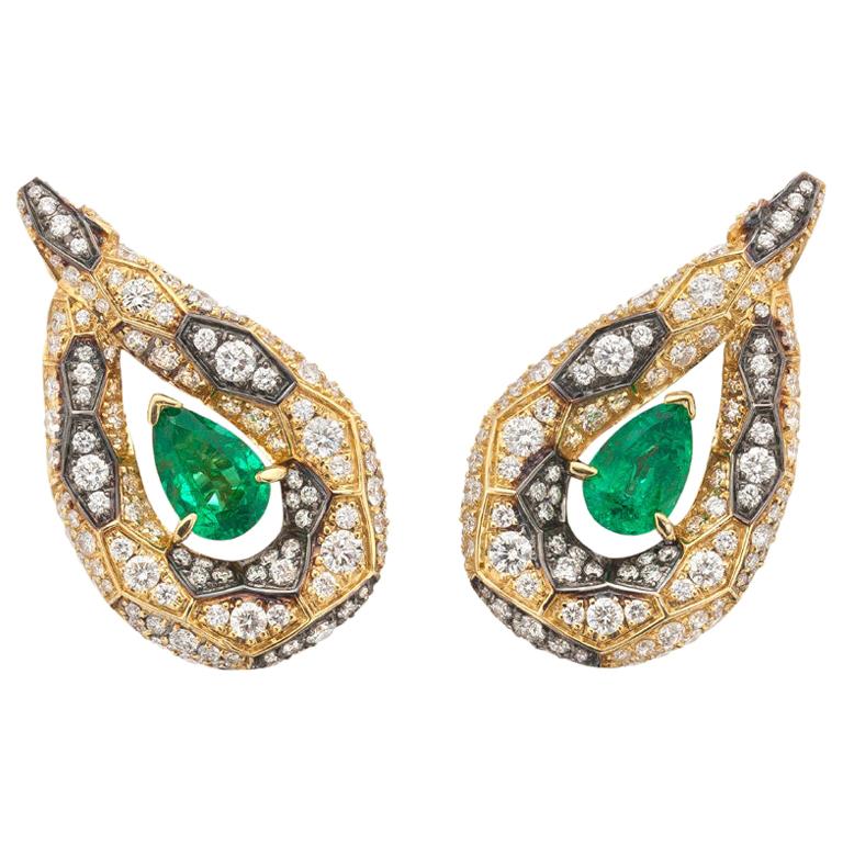18 Karat Yellow Gold Emerald and Diamond Ophidian Ear Climbers by Niquesa For Sale