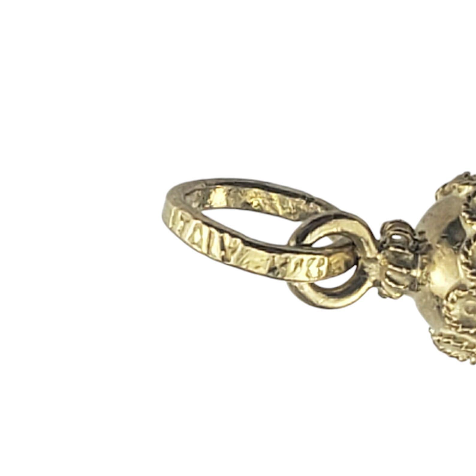 Pendentif en or jaune 18 carats orné d'émeraudes et de grenats #19516 Bon état - En vente à Washington Depot, CT