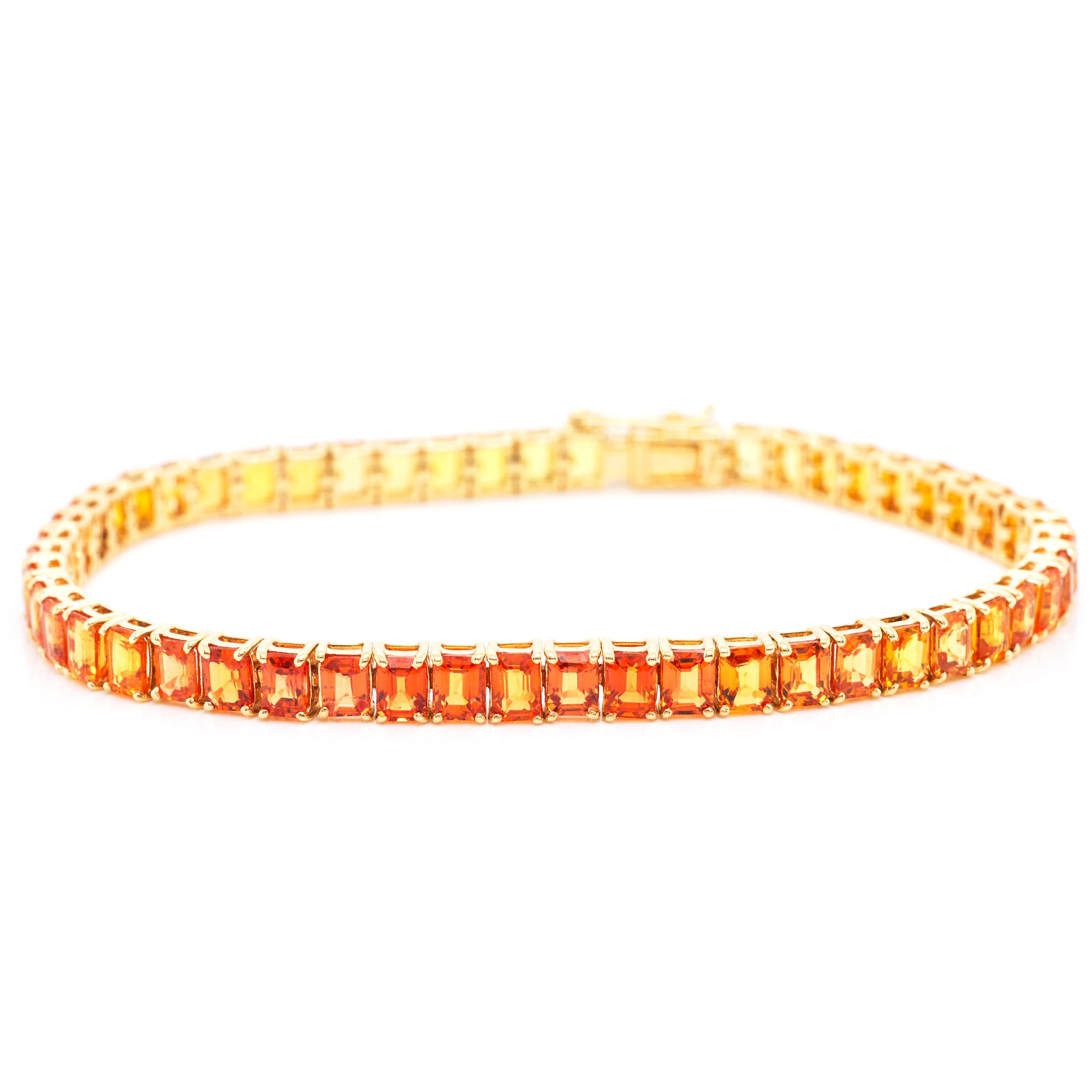 Tennisarmband aus 18 Karat Gelbgold mit gelbem Saphir im Smaragdschliff und Gradient im Zustand „Neu“ im Angebot in Jaipur, Rajasthan