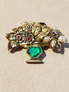 18 Karat Yellow Gold Emerald, Sapphire, Diamond and Pearl Brooch