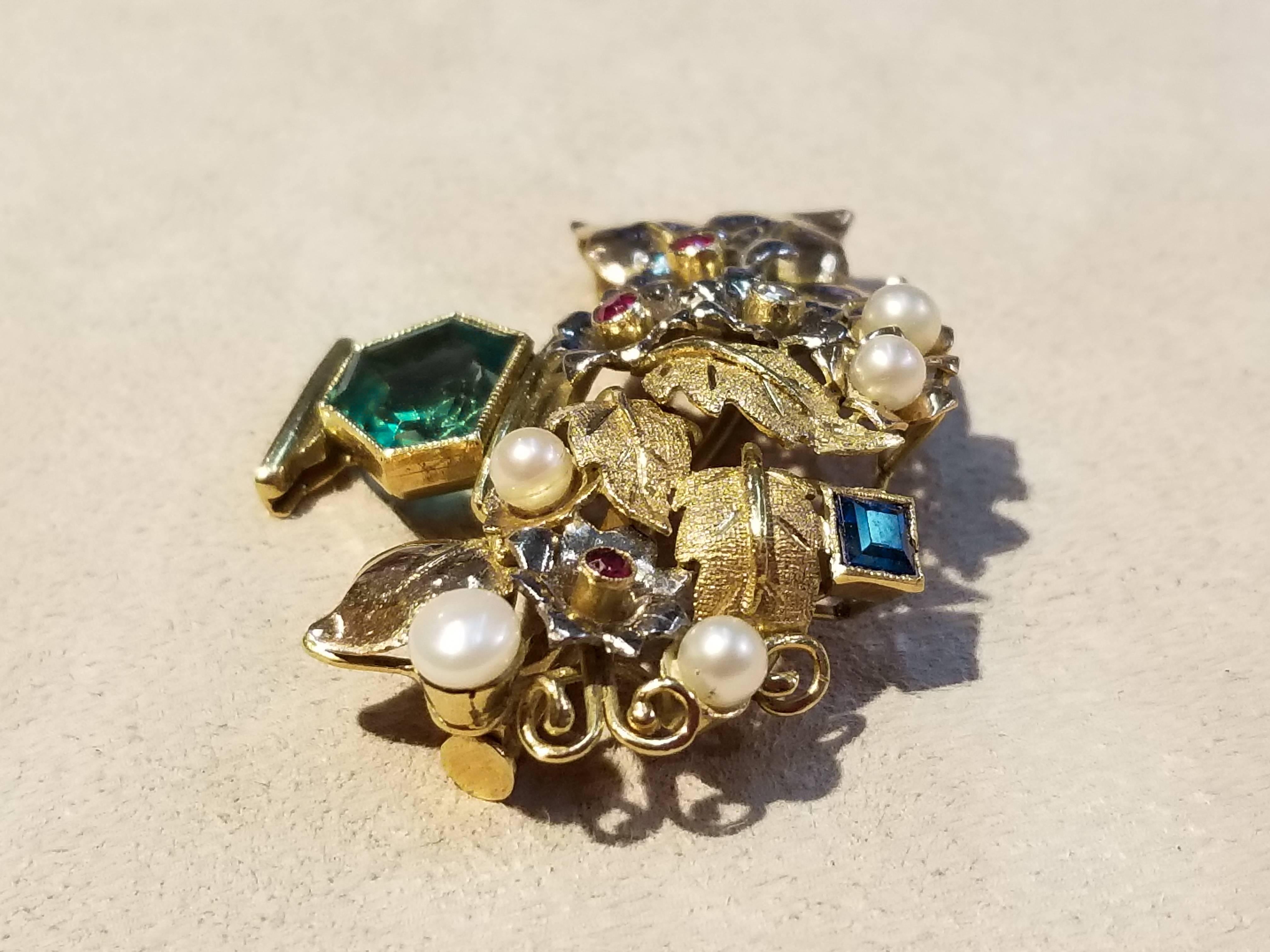18 Karat Yellow Gold Emerald, Sapphire, Diamond and Pearl Brooch For Sale 2