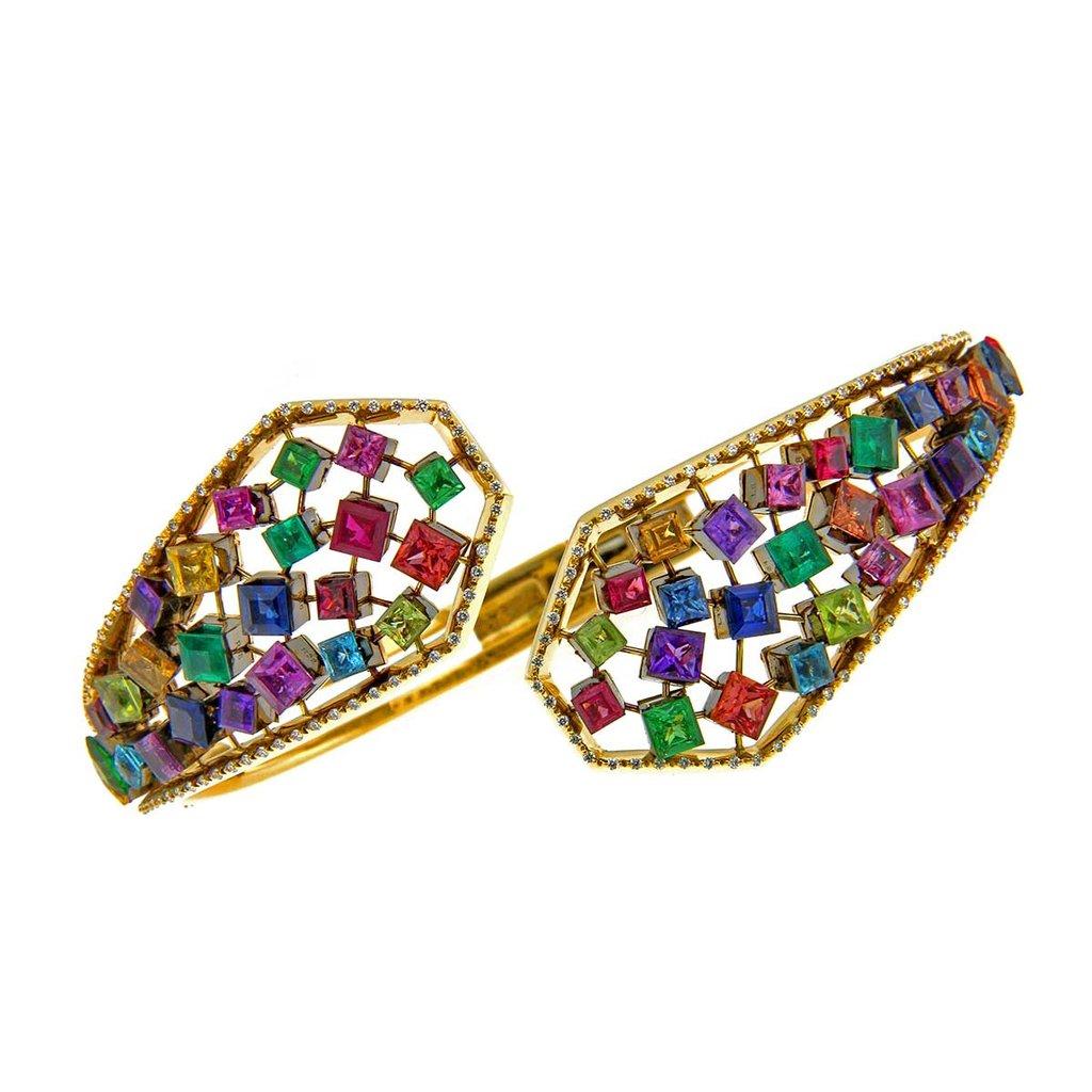 18 Karat Yellow Gold Emeralds Tsavorites Bangle Aenea Jewellery For Sale 1