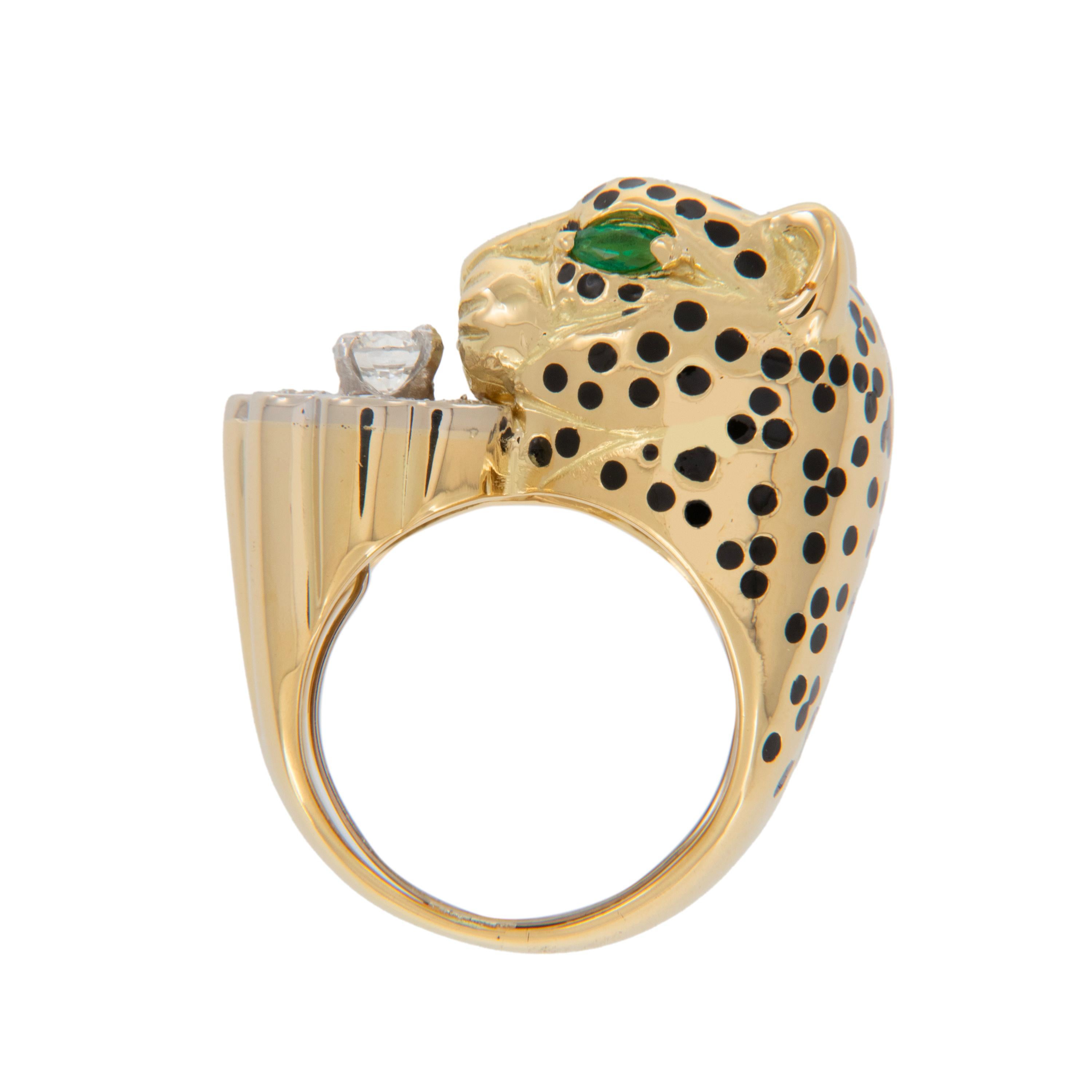 18 Karat Yellow Gold Emis Beros 0.85 Cttw Diamond and Emerald Panther Ring In Excellent Condition For Sale In Troy, MI