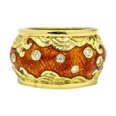 18 Karat Yellow Gold Enamel Diamond Wave Dome Band Ring