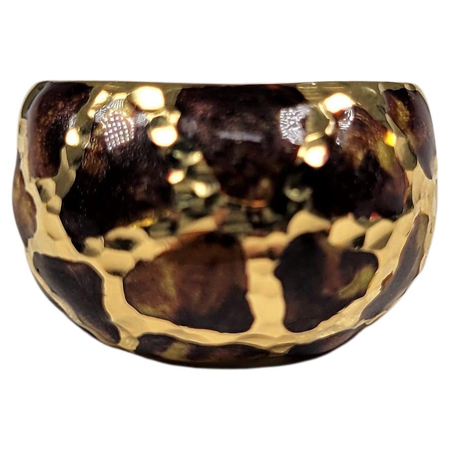 18 Karat Yellow Gold Enamel Ring