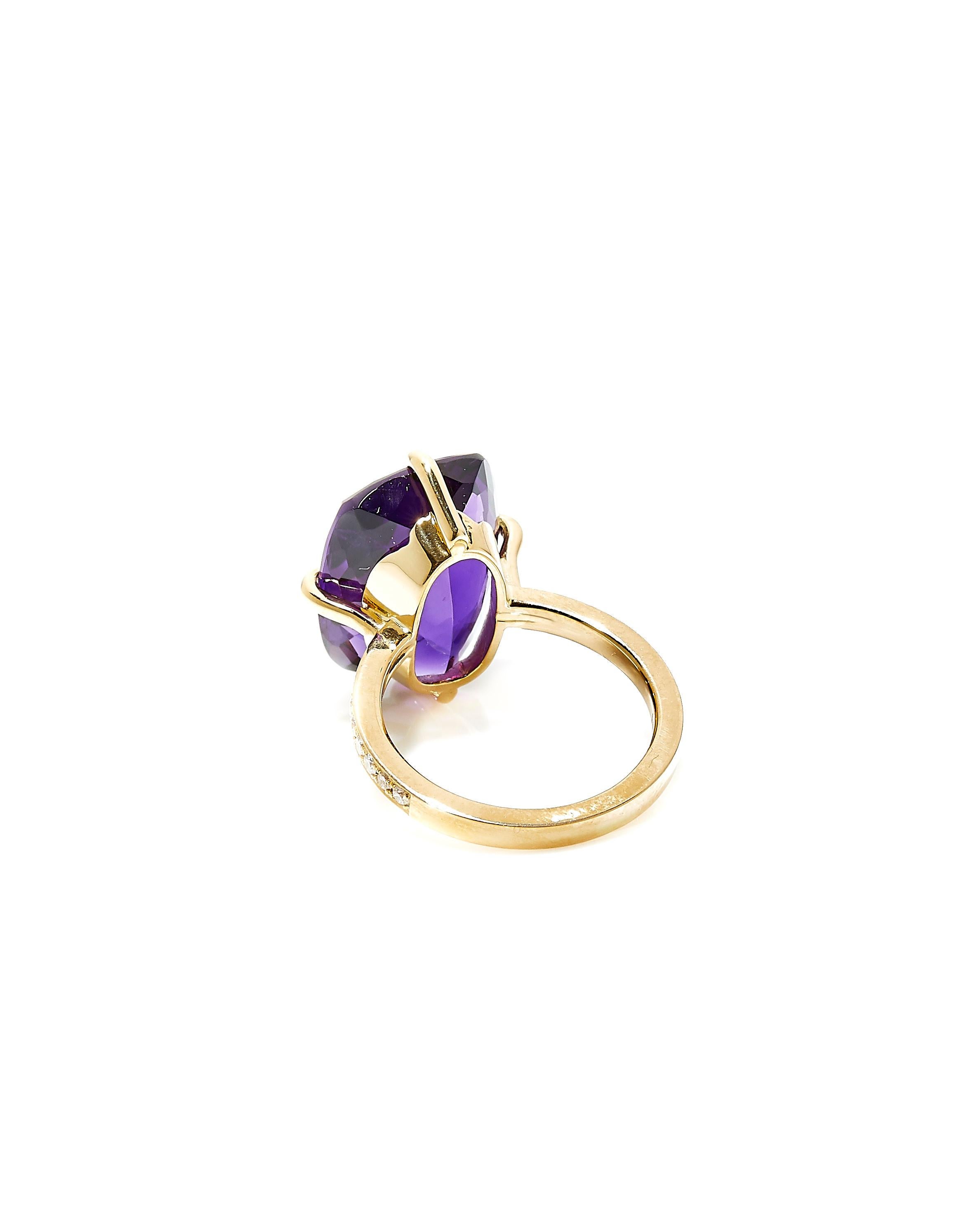 Cushion Cut 18 Karat Yellow Gold Engagement Ring with Amethyst & Diamonds, On Made To Order For Sale