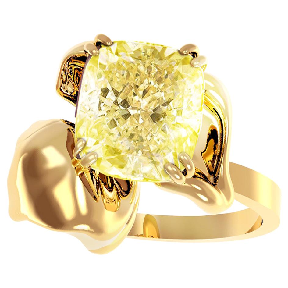Verlobungsring aus 18 Karat Gelbgold mit einem Karat gelbem Diamanten im Kissenschliff