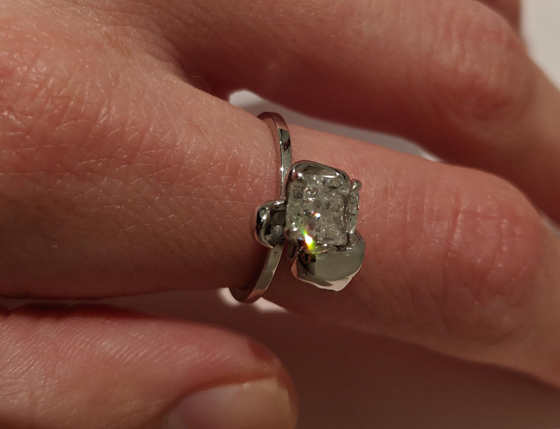 Verlobungsring aus 18 Karat Gelbgold mit einem Karat gelbem Diamanten im Kissenschliff im Angebot 6