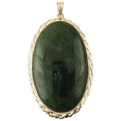 18 Karat Yellow Gold Etched Jade Pendant 18 Karat Yellow Gold Etched Jade Pendant