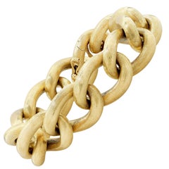 18 Karat Yellow Gold Etched Link Bracelet
