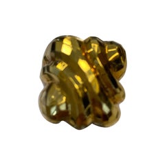 Bague contemporaine en or jaune 18 carats à motifs facettés