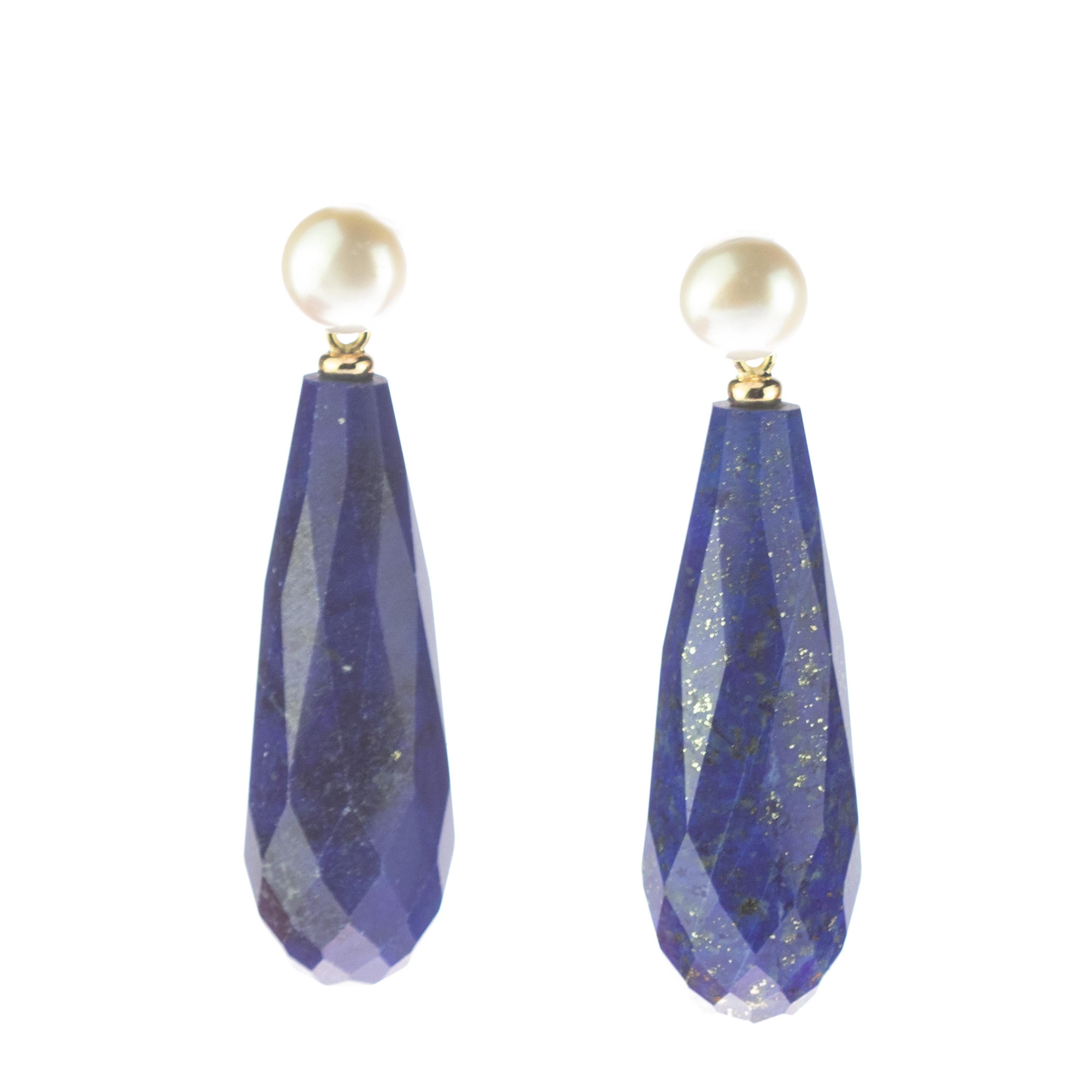 Arts and Crafts 18 Karat Yellow Gold Faceted Lapis Lazuli Tear Drop Cocktail Italian Earrings For Sale