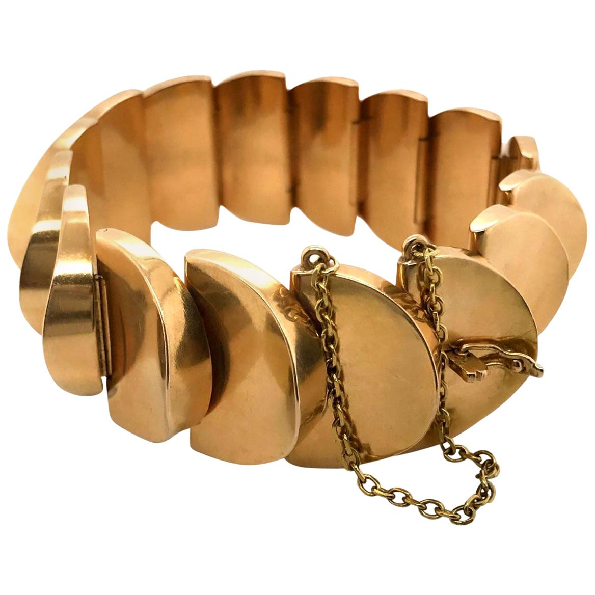 18 Karat Yellow Gold Fancy Link Semi Circle Bracelet For Sale