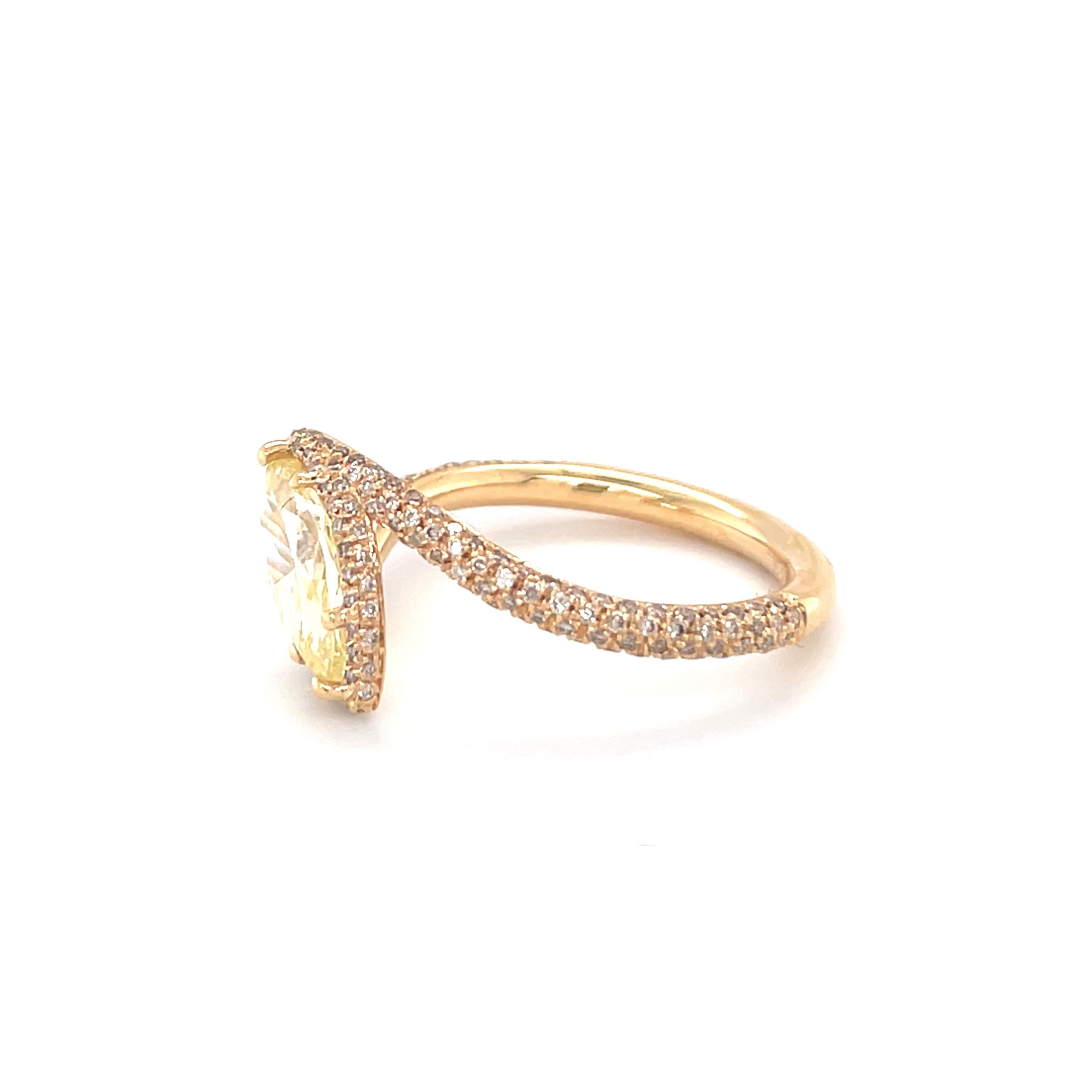 Women's 18 Karat Yellow Gold Fancy Yellow Diamond Cocktail Ring For Sale