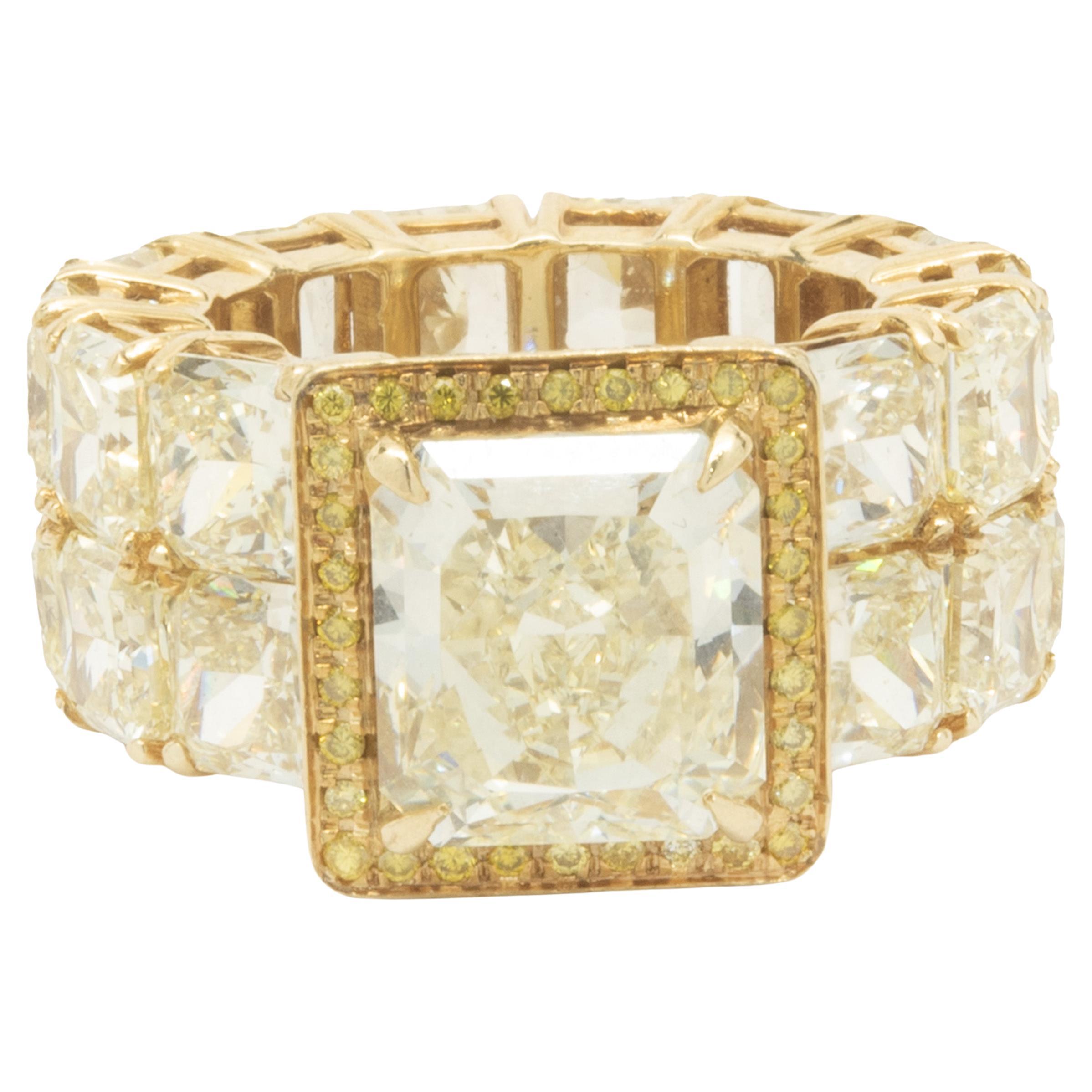 18 Karat Yellow Gold Fancy Yellow Radiant Cut Diamond Engagement Ring