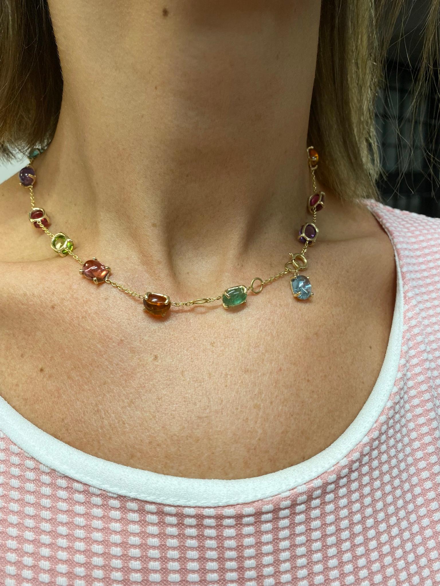 Rossella Ugolini Design Collection, 18 Karat Yellow Gold Elegant Necklace Oval cut Amethyst Garnet Citrine Peridot Tourmaline
A Elegant necklace with colored stones made of one line of the 18 Karat yellow gold chain embellished with 18 th stones:
